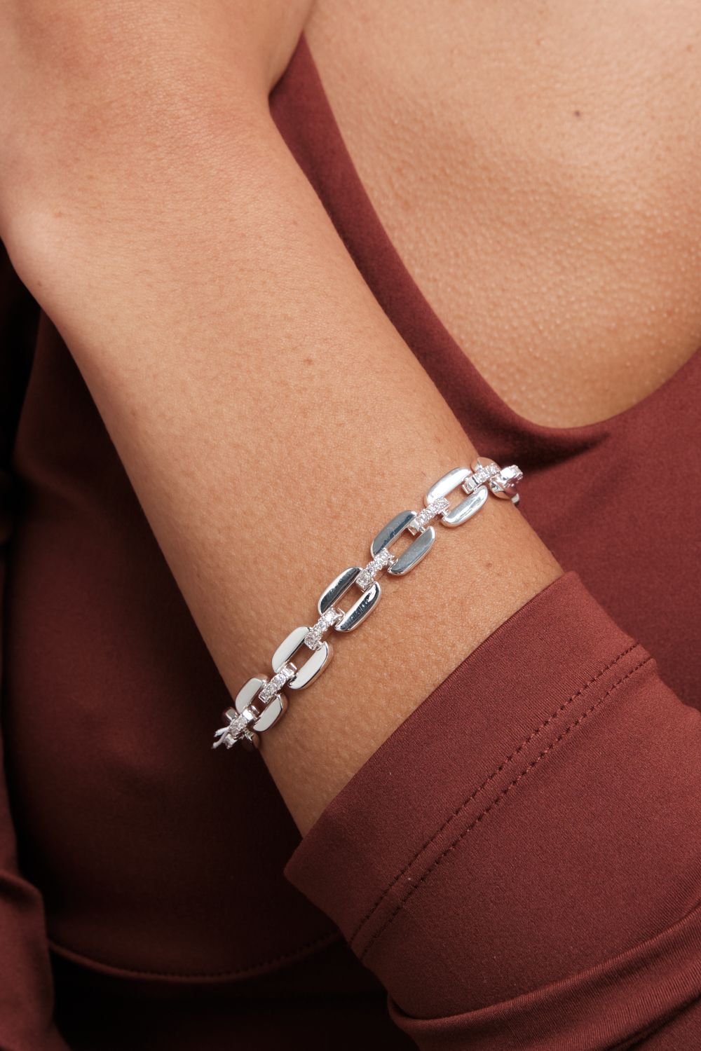 Inicio Inicio Silver Plated Cubic Zirconia Chain Necklace - Gift Pouch image 3