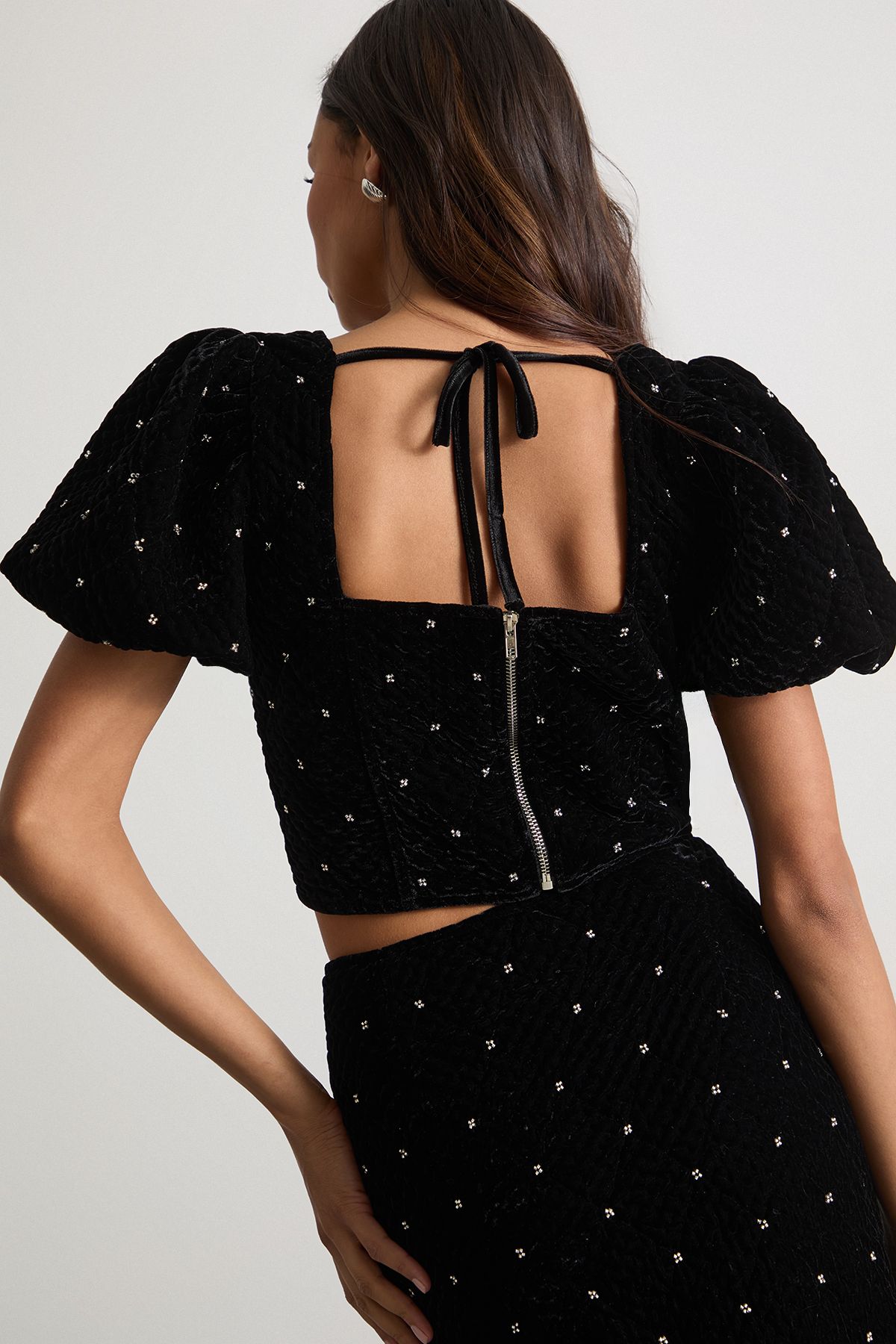 Warehouse Velvet Embellished Puff Sleeve Top Black image 3