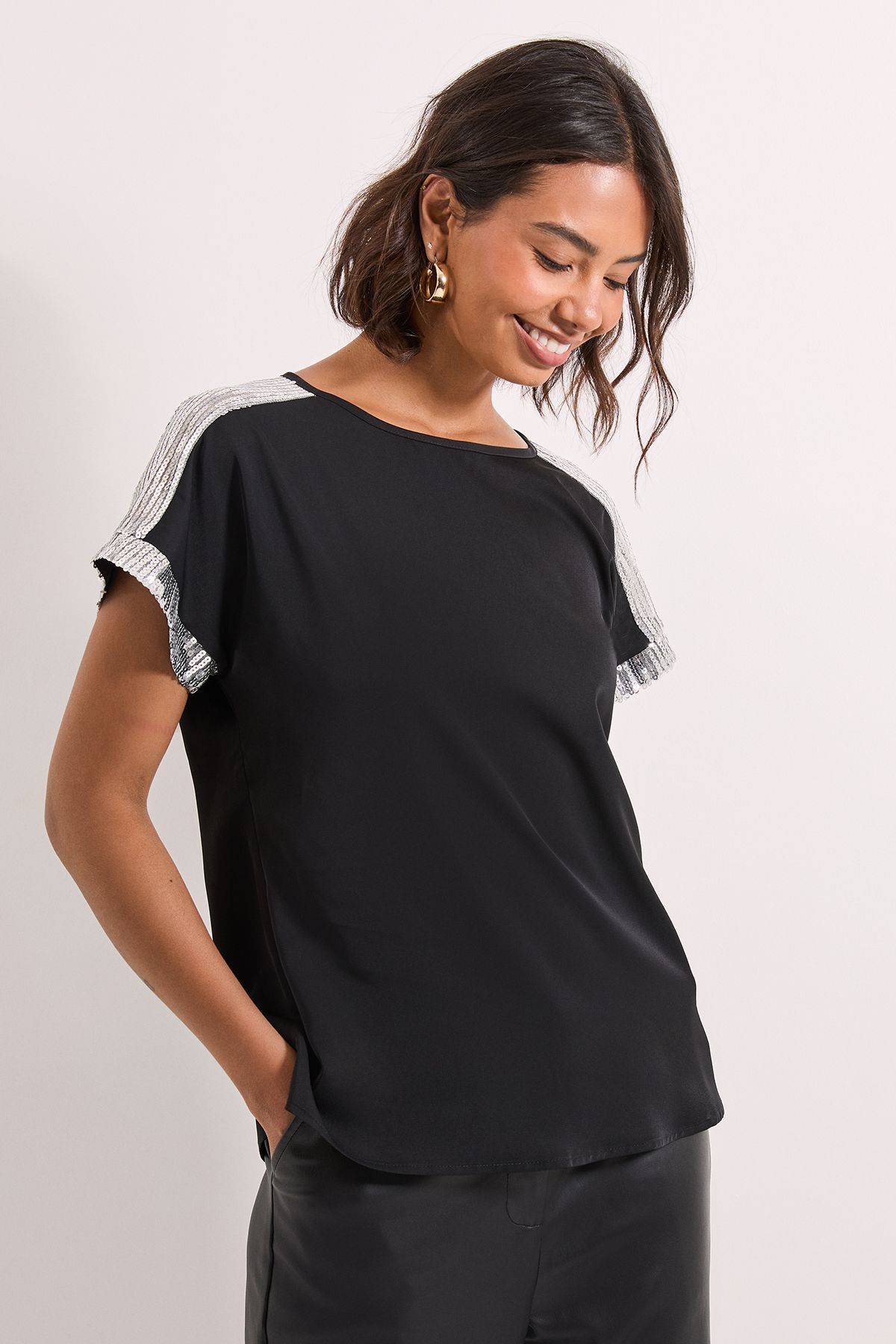 Dorothy Perkins Short Sleeve T-Shirt Sequin Blouse Black image 1