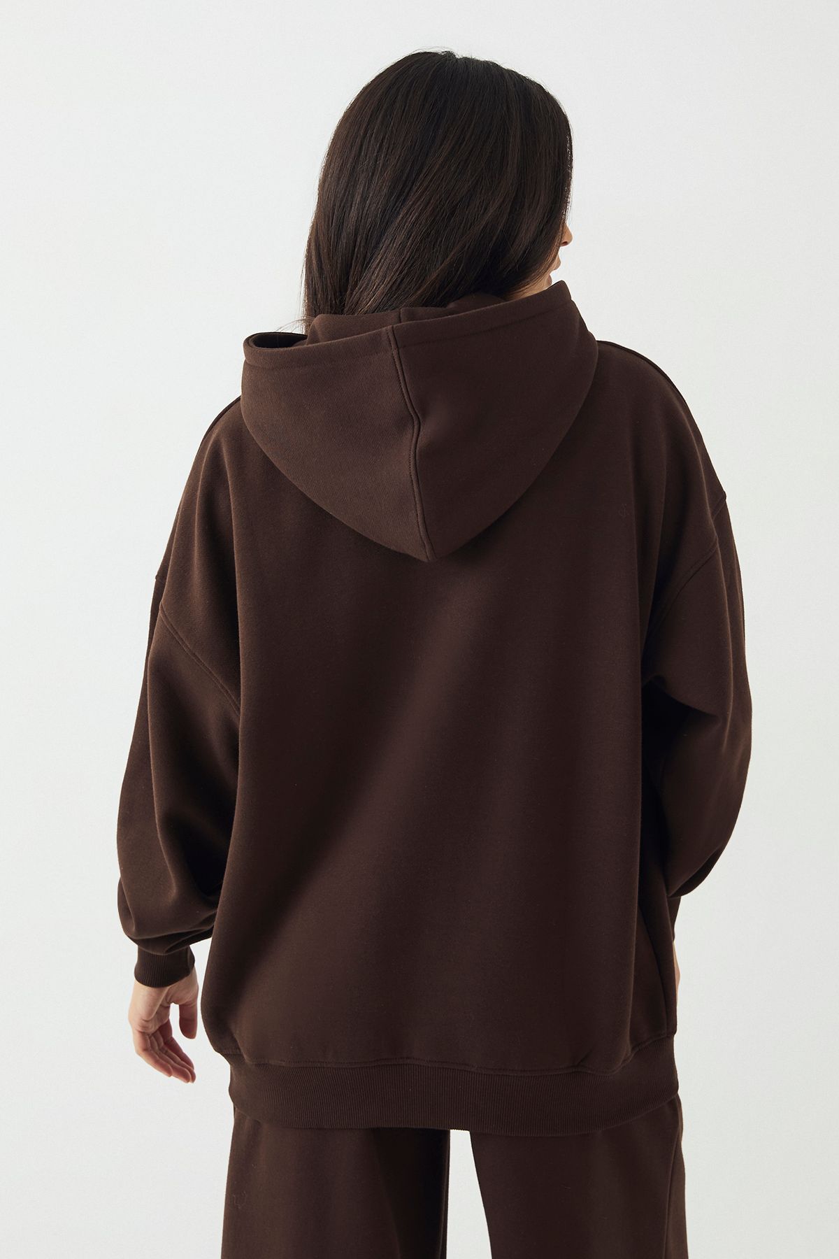 DSGN Studio DSGN Studio Cord Applique Oversized Hoodie Dark Chocolate image 2
