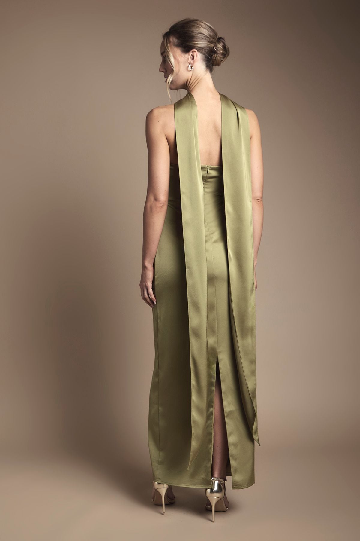 Oasis Oasis By Coast Bandeau Satin Bridesmaid Maxi Dress With Scarf Olive image 3