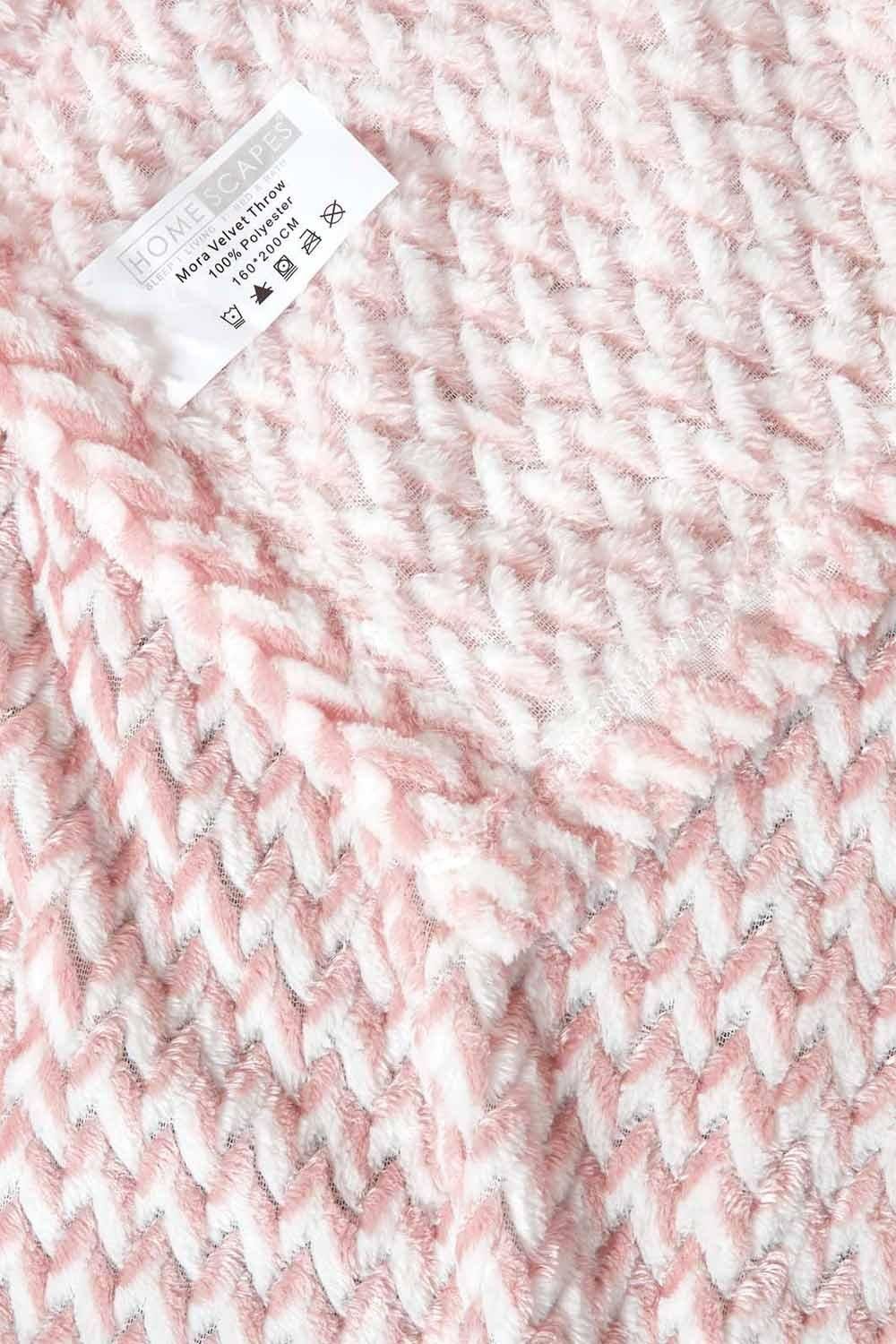 Homescapes Mora Faux Fur Velvet Throw image 5