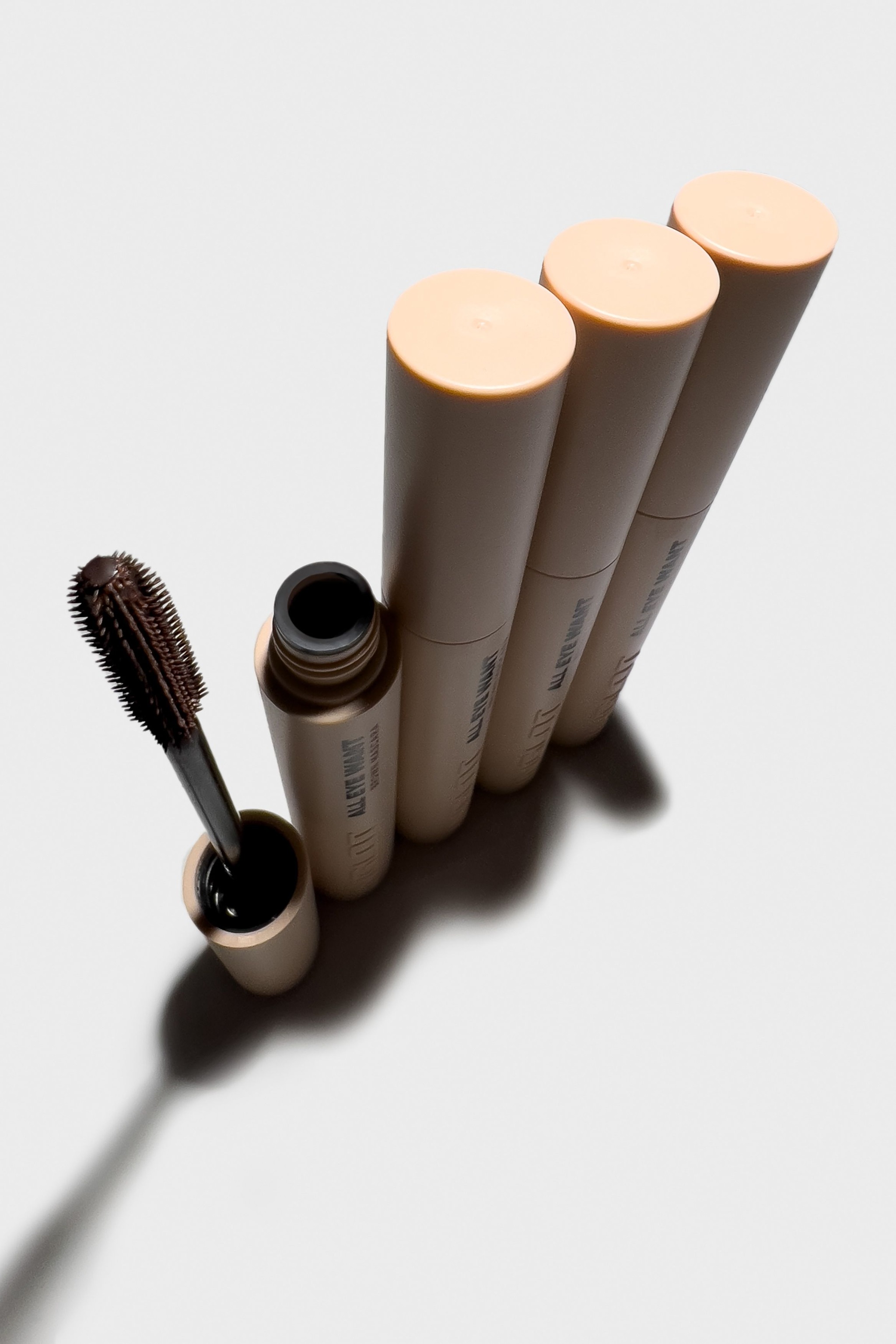 INGLOT All Eye Want Brown Mascara image 6