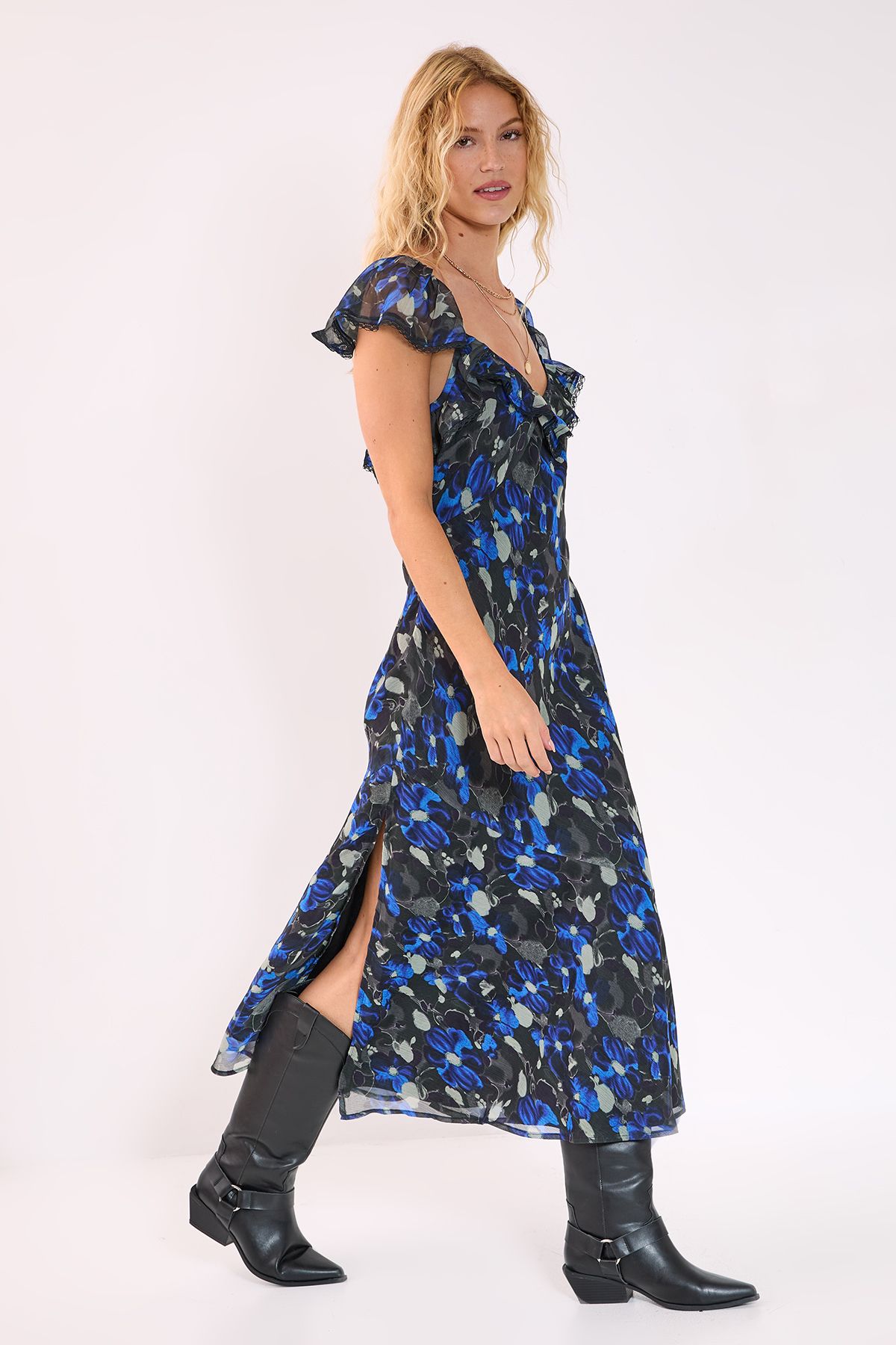 NastyGal Floral Chiffon Lace Trim Cap Sleeve Maxi Dress Blue image 3