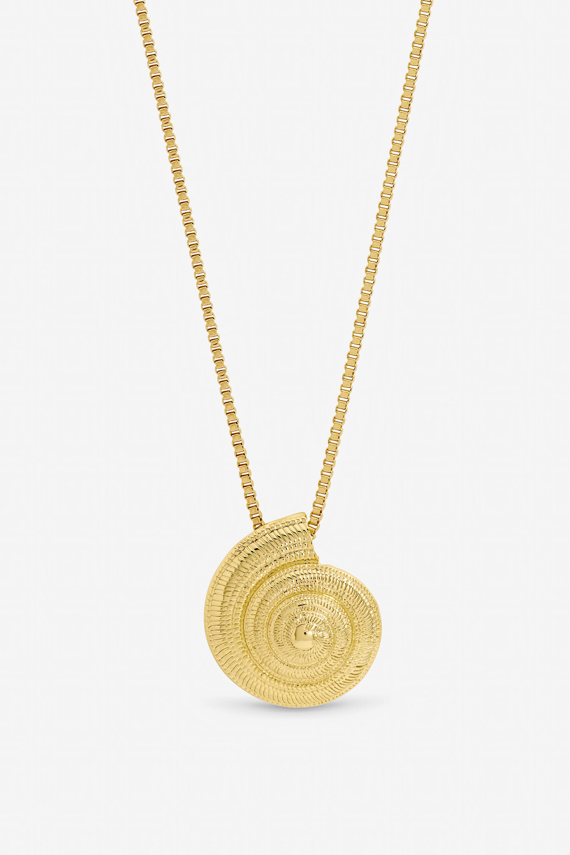 Inicio Gold Plated Statement Shell Necklace - Gift Pouch