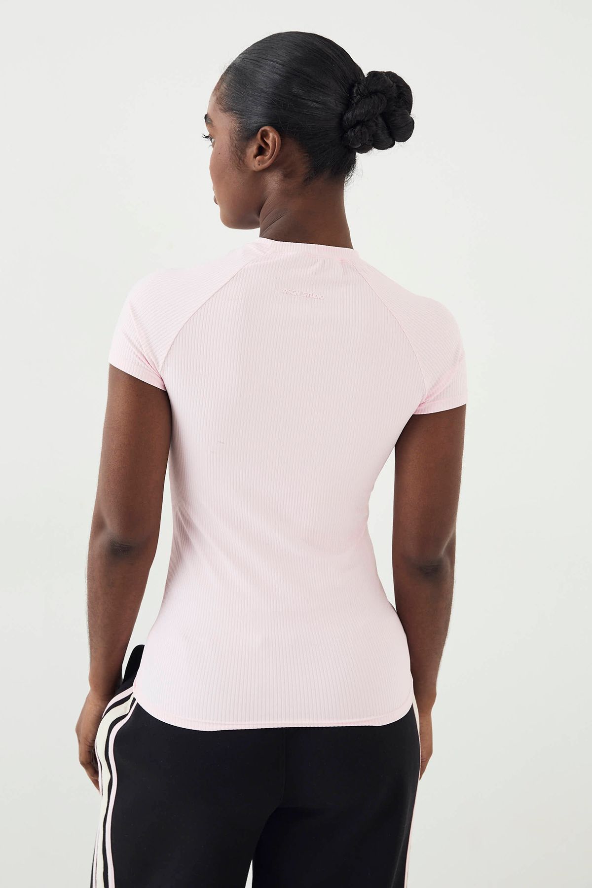 DSGN Studio DSGN Studio Ultra Sculpt Rib Short Sleeve Top Marshmallow Pink image 2