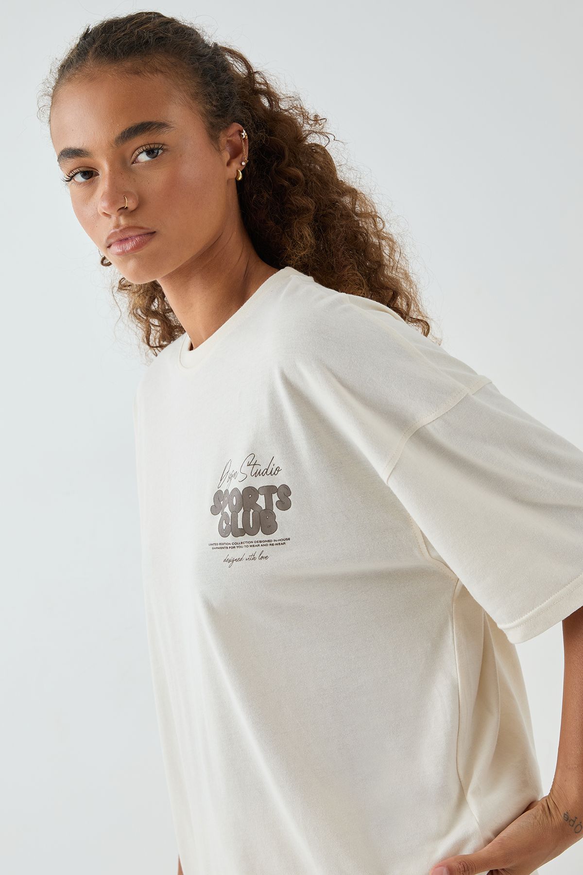 DSGN Studio DSGN Studio Sports Bubble Slogan Oversized T-shirt Stone image 3