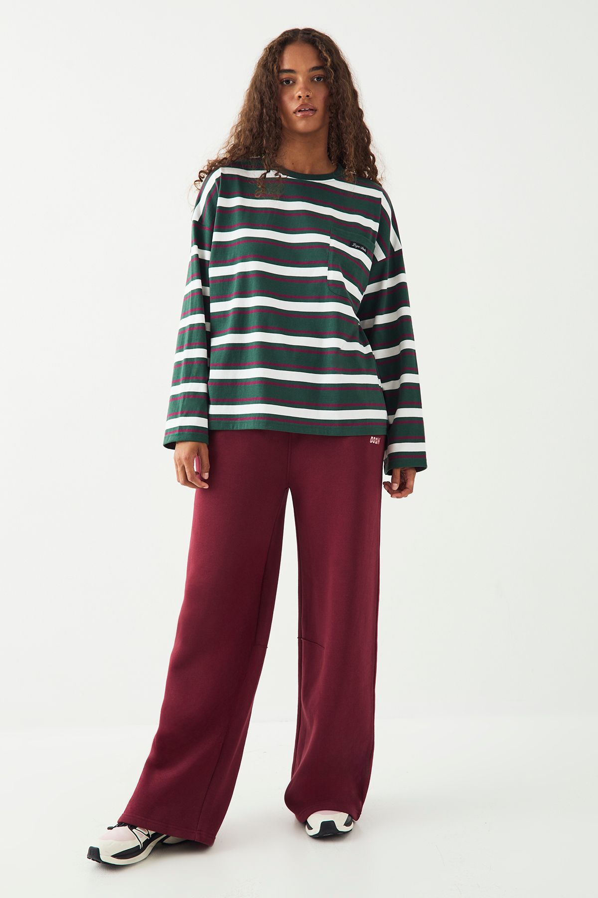 DSGN Studio DSGN Studio Woven Label Long Sleeve T-shirt Green image 3