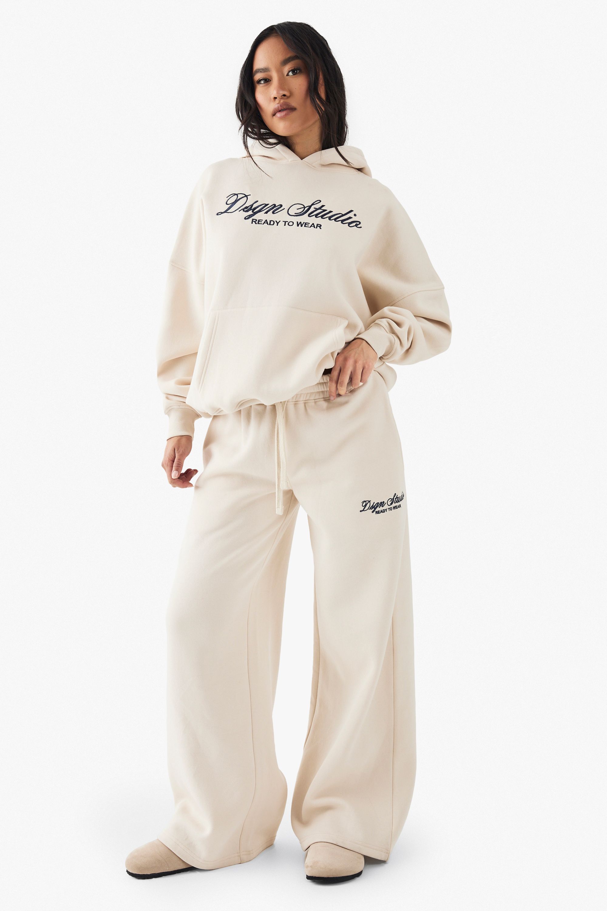 DSGN Studio DSGN Studio Embroidered Straight Leg Jogger Cream image 3