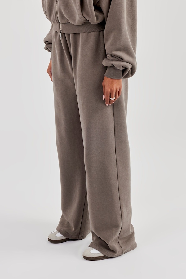 Cernucci Washed Applique Logo Wide Leg Jogger - Grey