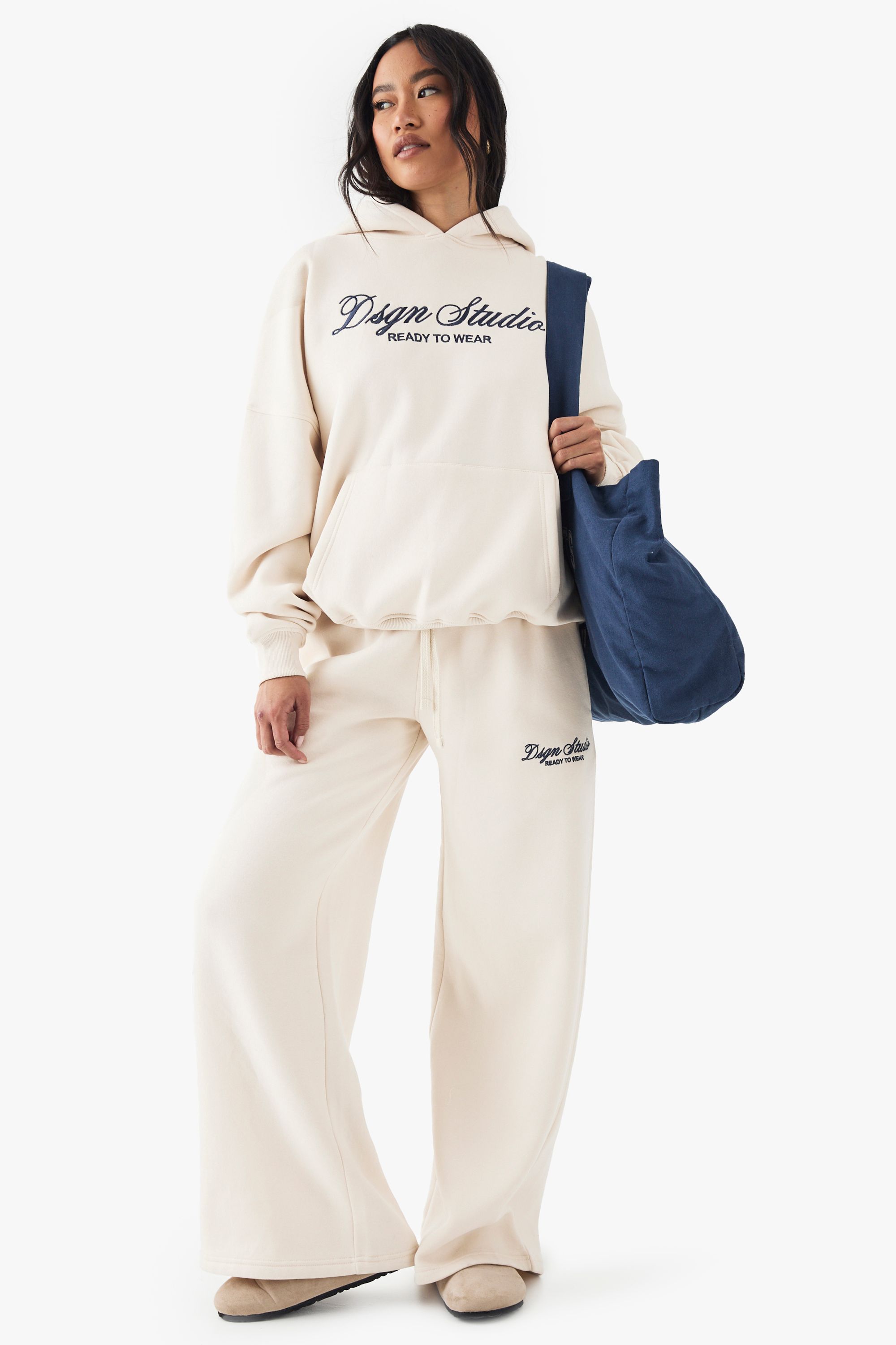 DSGN Studio DSGN Studio Embroidered Script Oversized Hoodie Cream image 3