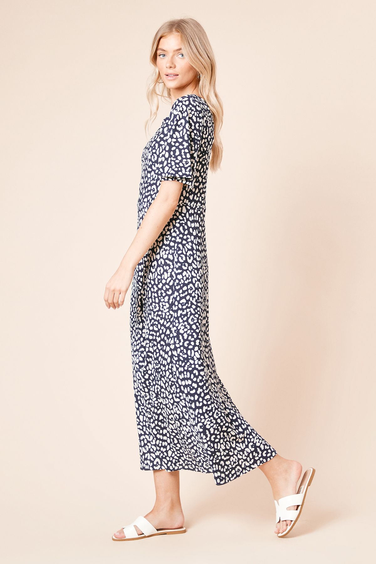 Dorothy Perkins Navy Leopard Angel Sleeve Midi Dress Leopard image 4