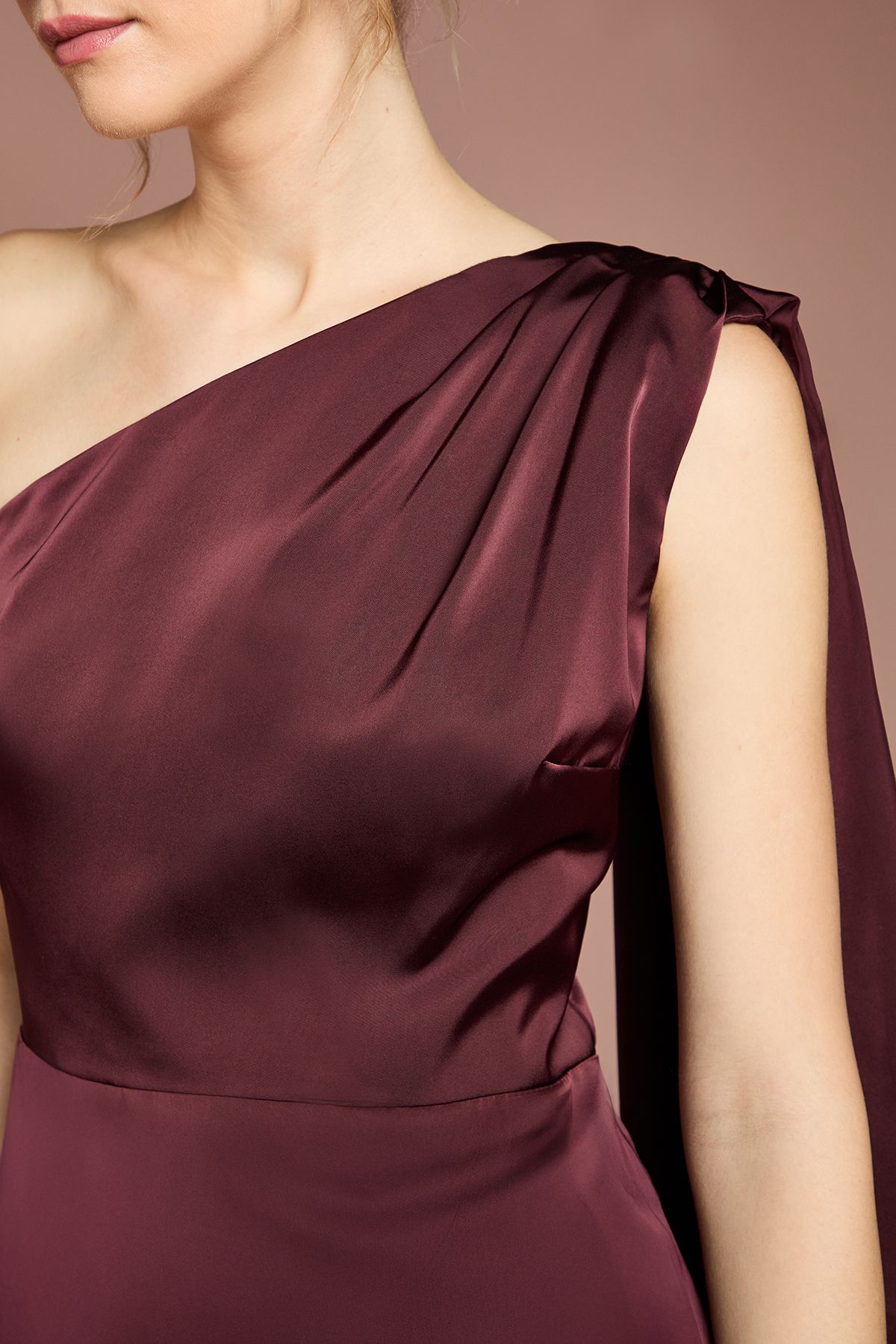 Coast Coast Honoured Drape One Shoulder Satin Maxi Bridesmaid Dress Espresso image 5