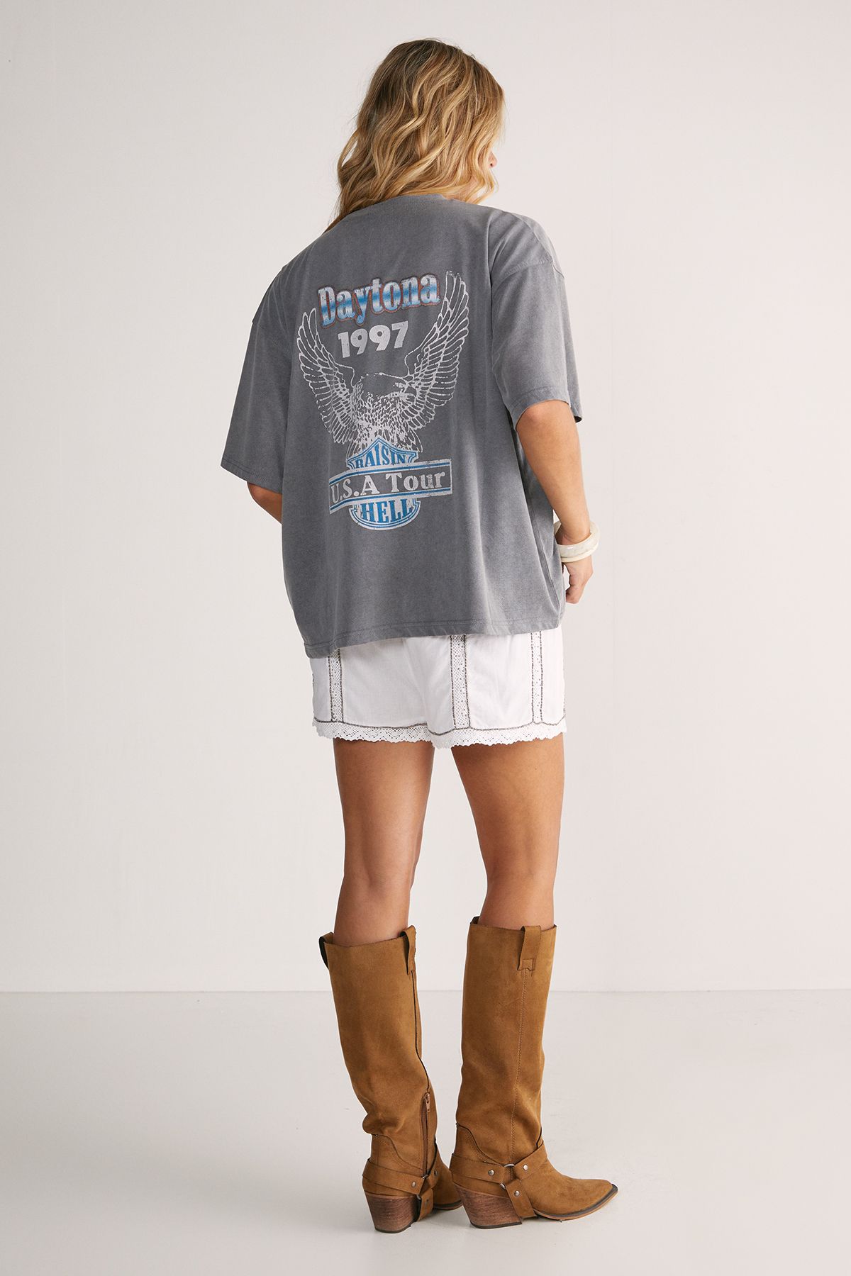 NastyGal Daytona 1997 USA Tour Acid Wash Oversized Graphic T-Shirt Charcoal image 2