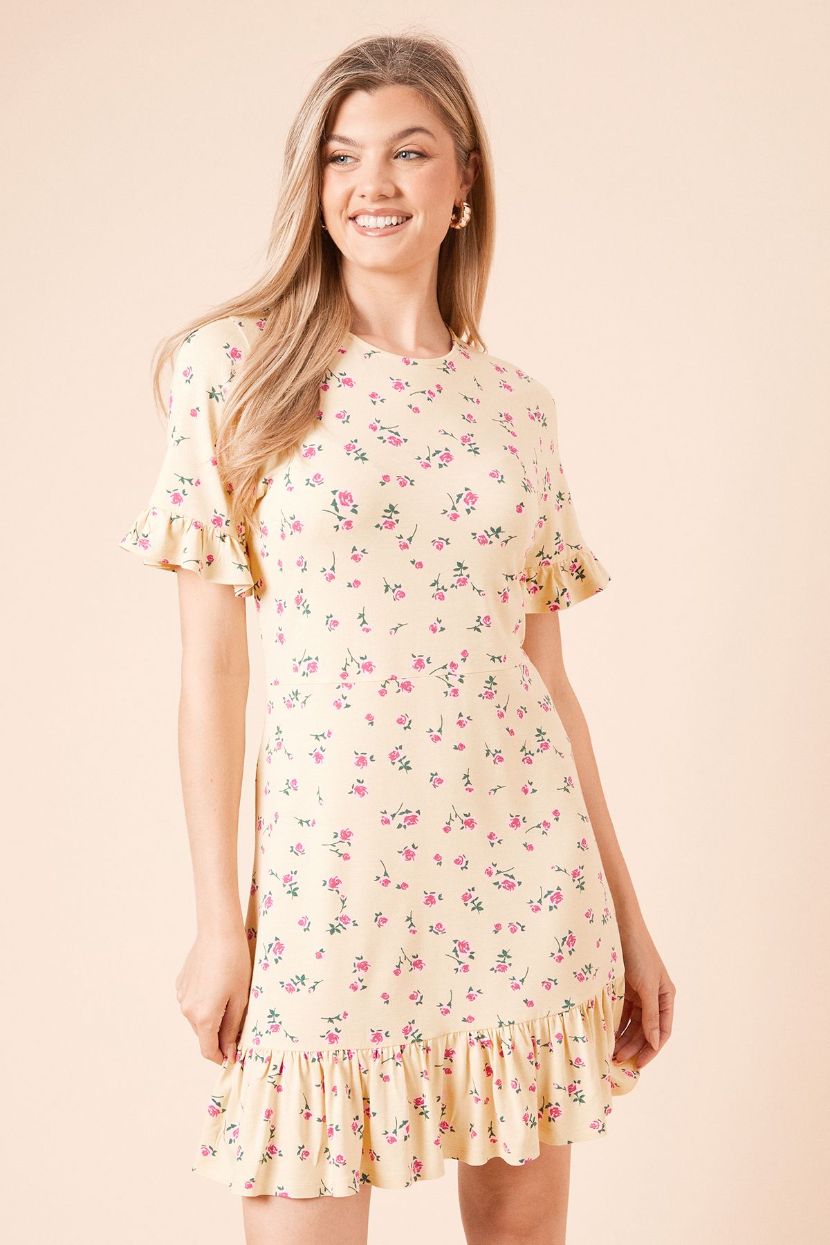 Dorothy Perkins Yellow Ditsy Short Sleeve Frill Hem Mini Dress Yellow image 2