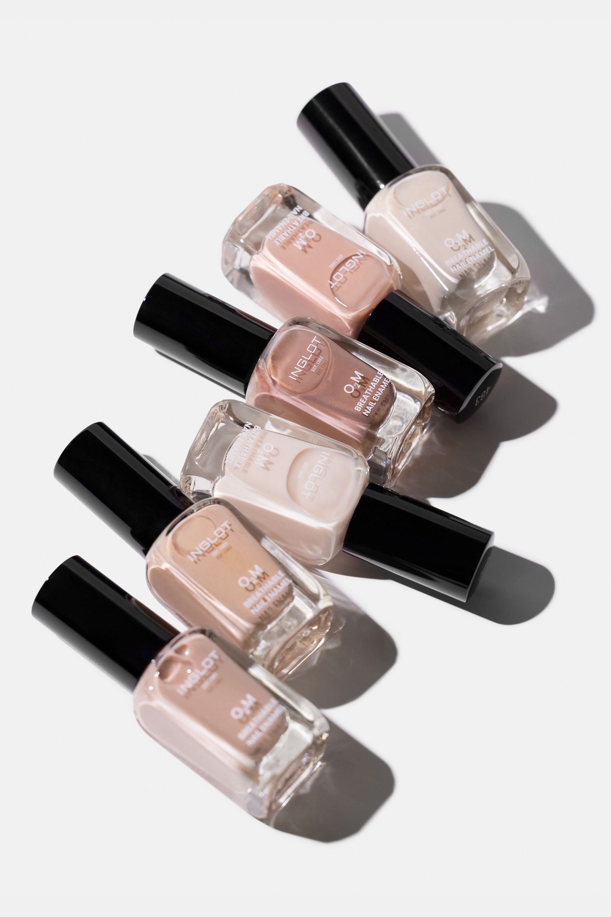 INGLOT O2m Breathable Nail Enamel image 4