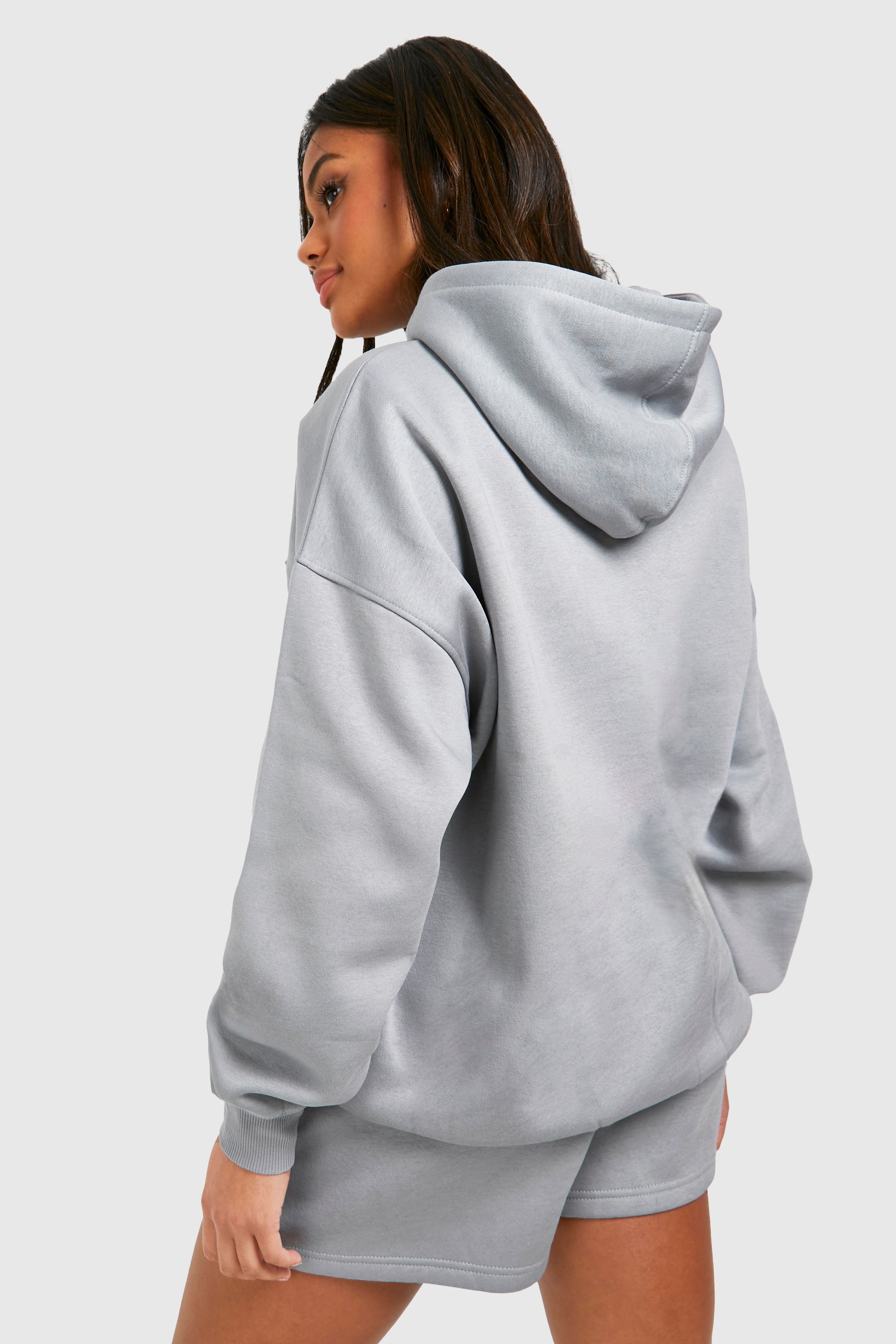 DSGN Studio DSGN Studio Self Fabric Applique Sweat Short Light Blue image 2