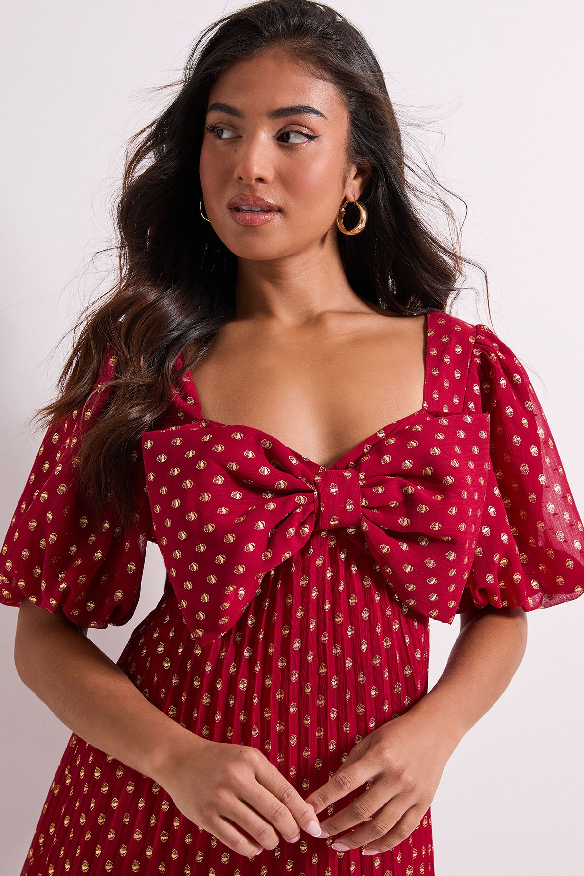 Dorothy Perkins Petite DP Luxe Bow Front Puff Sleeve Metallic Midaxi Dress Red image 4