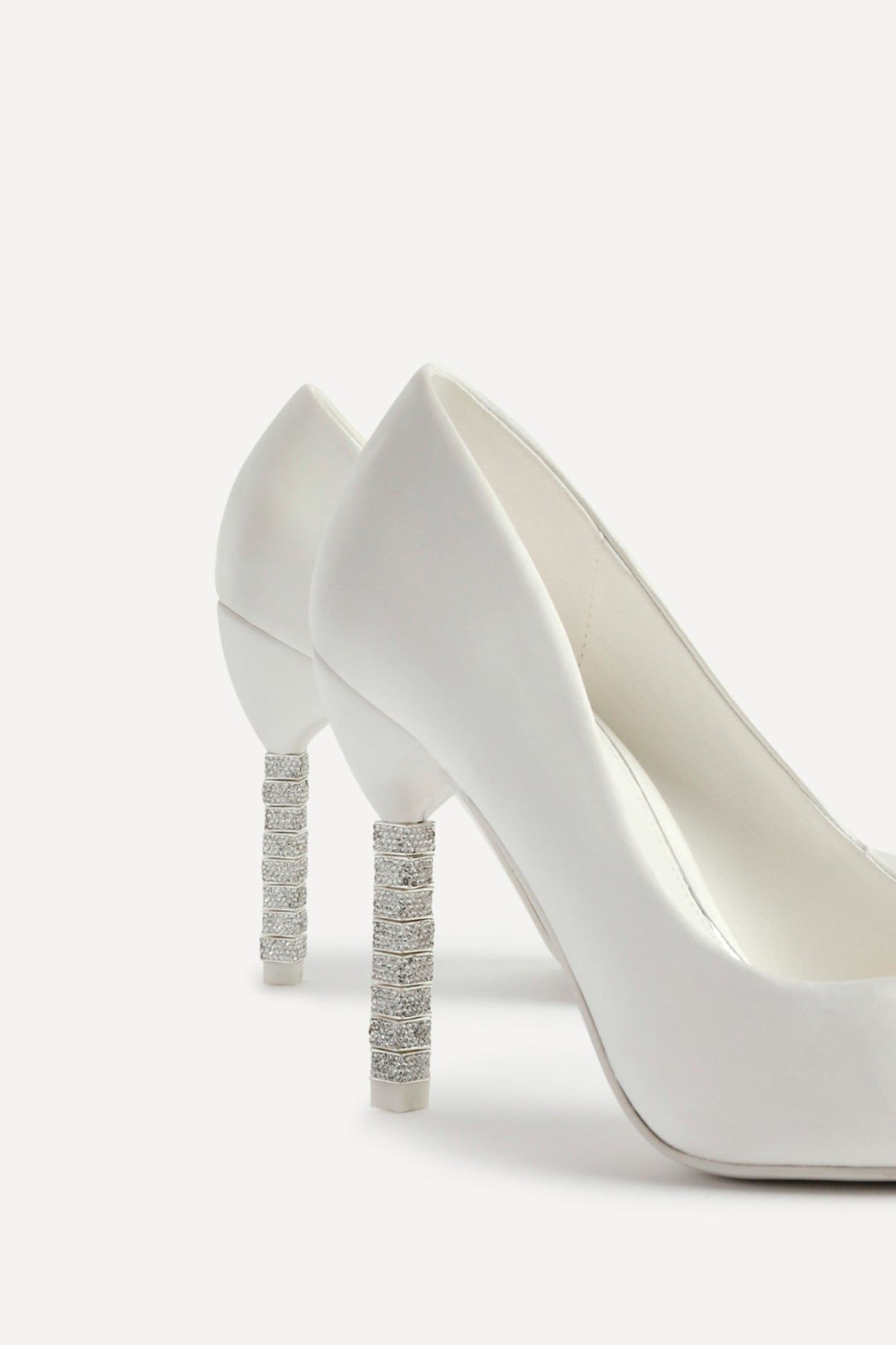 Linzi Adore Bridal Ivory Satin Classic Court image 4