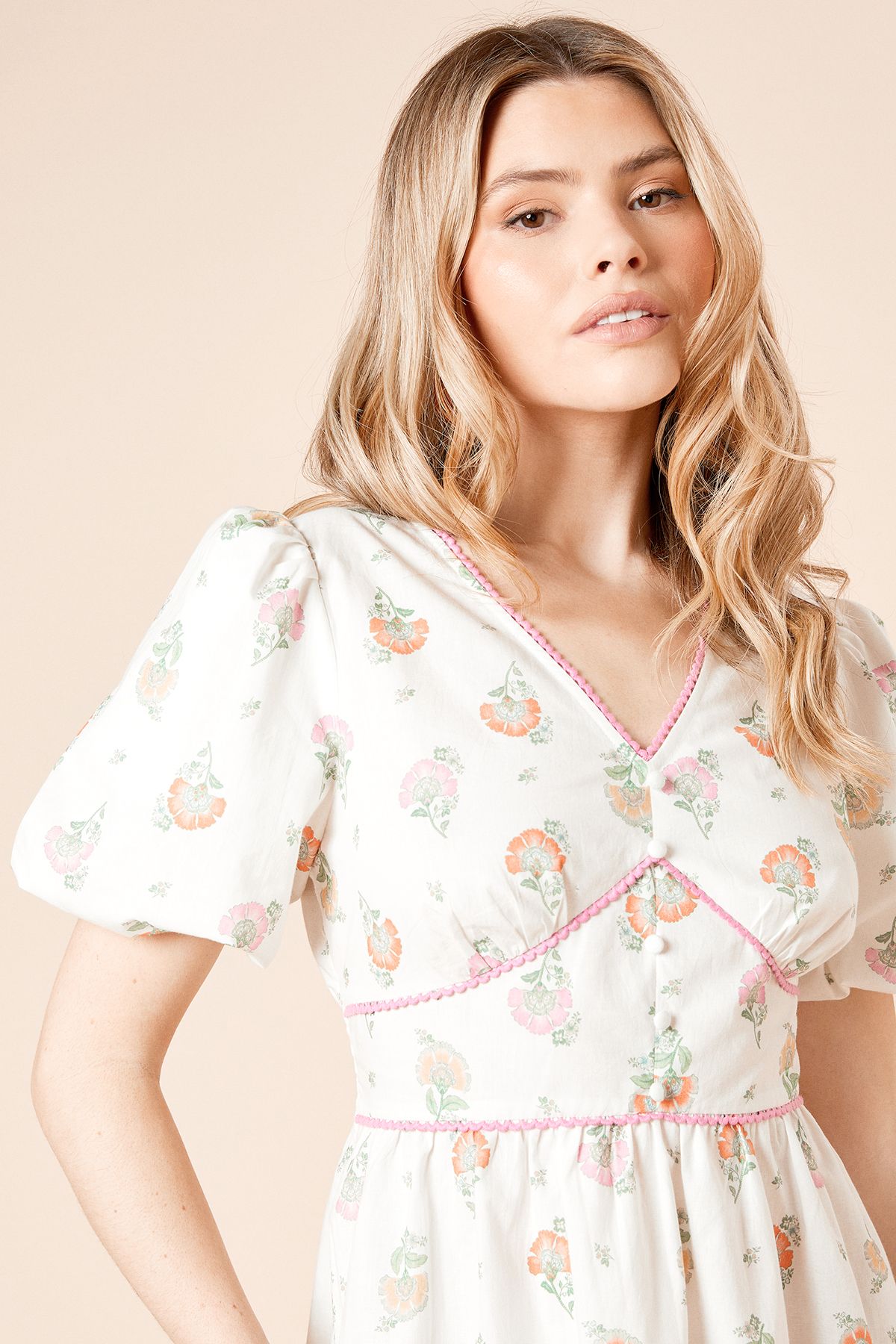 Dorothy Perkins Trim Detail Puff Sleeve Mini Dress Floral image 5