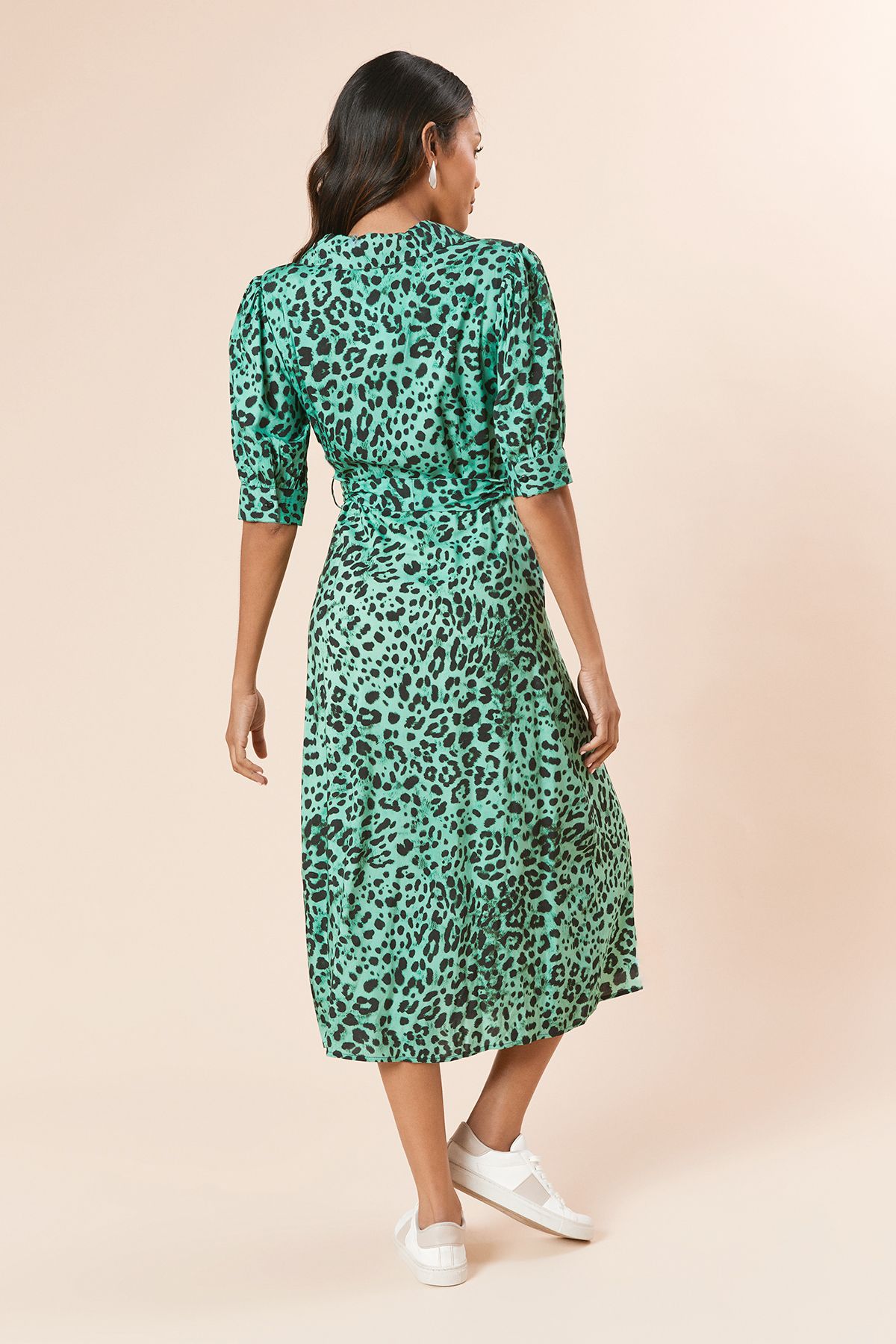 Dorothy Perkins Green Animal Belted Puff Sleeve Shirt Dress Animal image 4