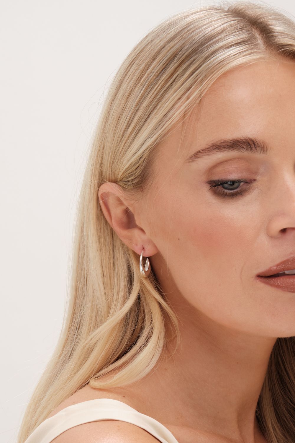 Simply Silver Sterling Silver 925 Polished Curved Hoop Earrings image 3