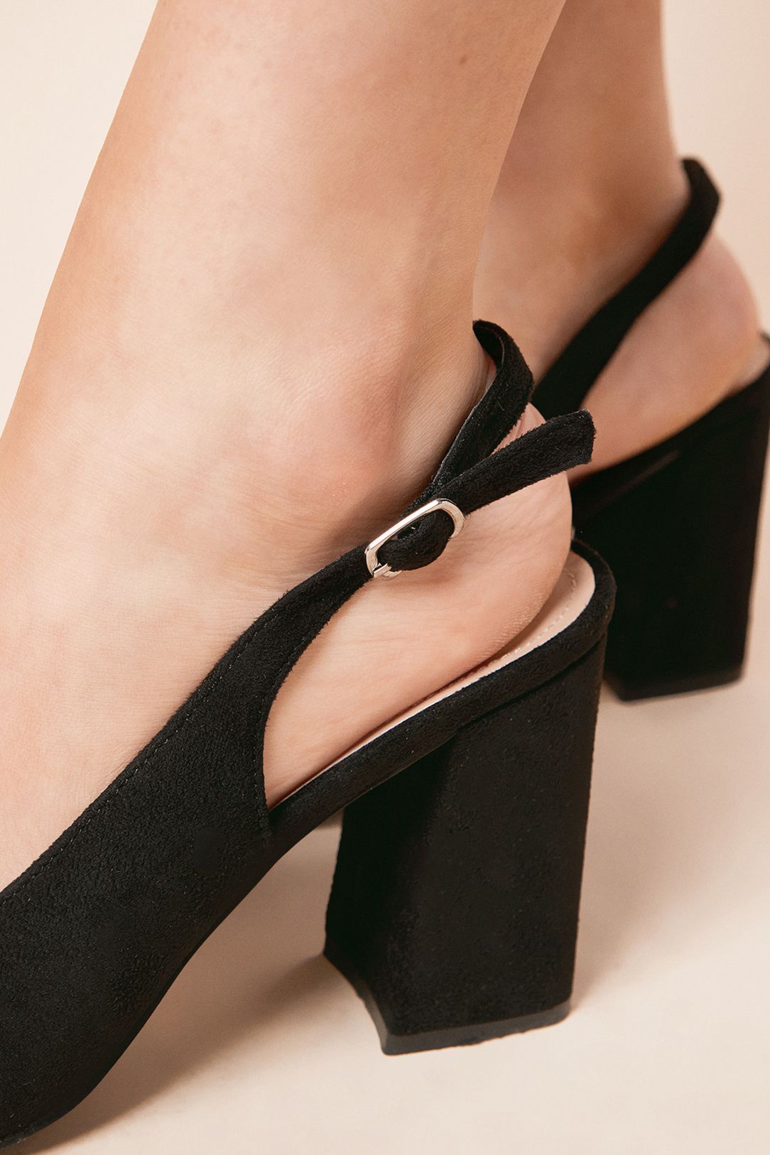 Dorothy Perkins Ellens Pointed High Block Heel Slingback Court Shoes Natural Black image 4