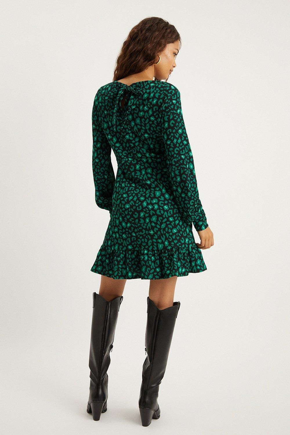 Dorothy Perkins Petite Green Leopard Frill Hem Mini Dress Green image 3