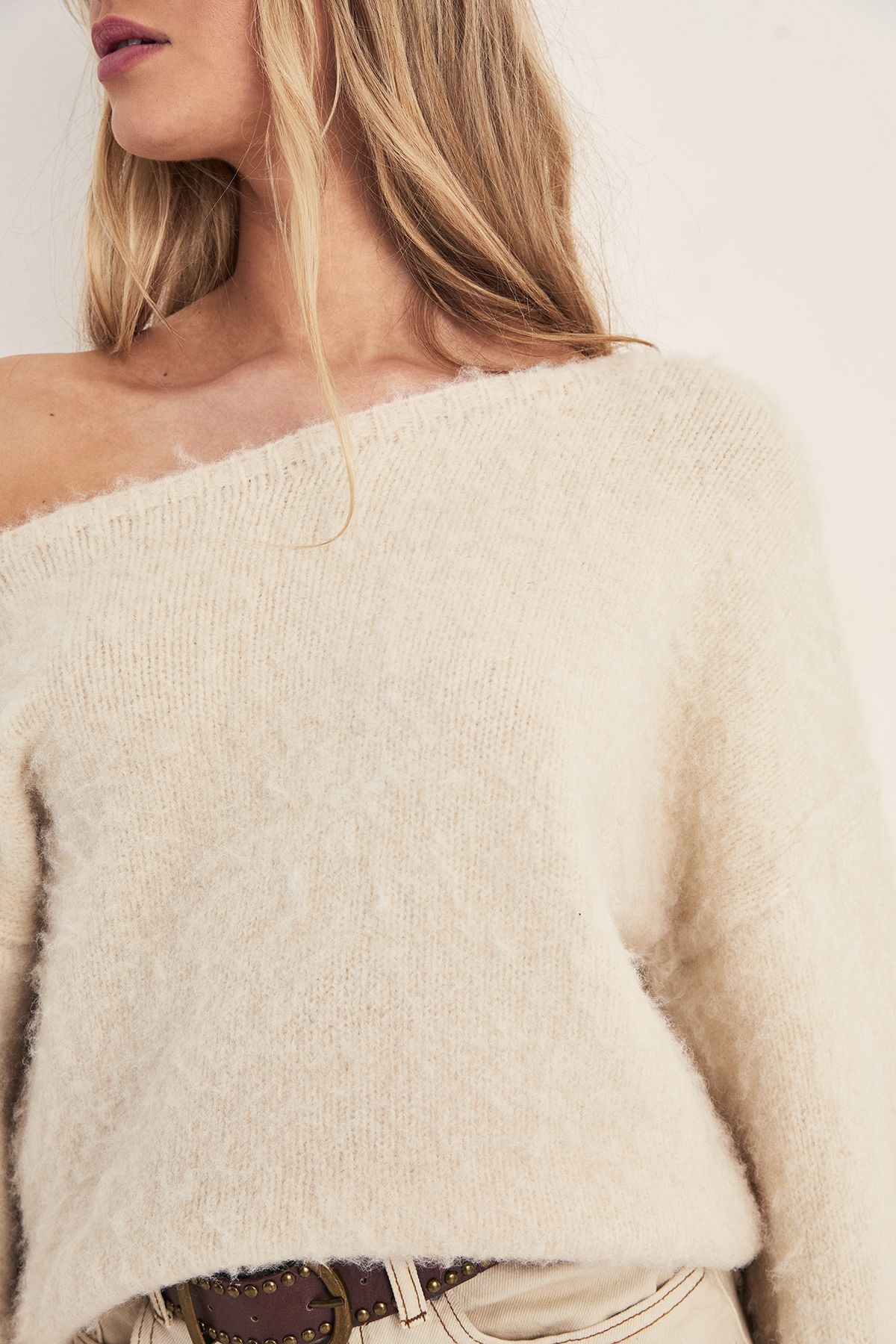 NastyGal Wool Blend Asymmetric Off The Shoulder Knitted Jumper Ecru image 4