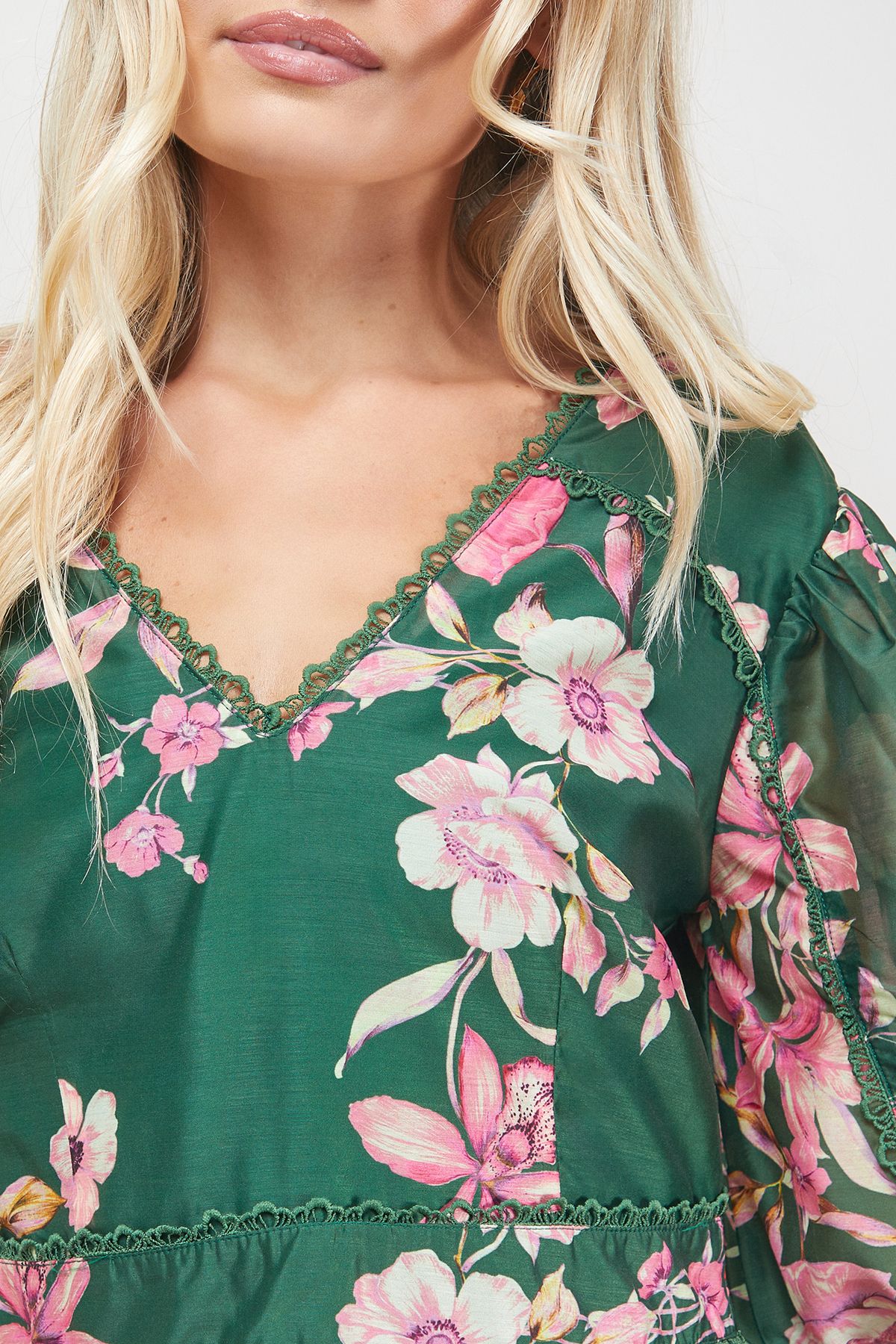 Oasis Printed Trim Detail V Neck Tiered Mini Dress Multi image 5