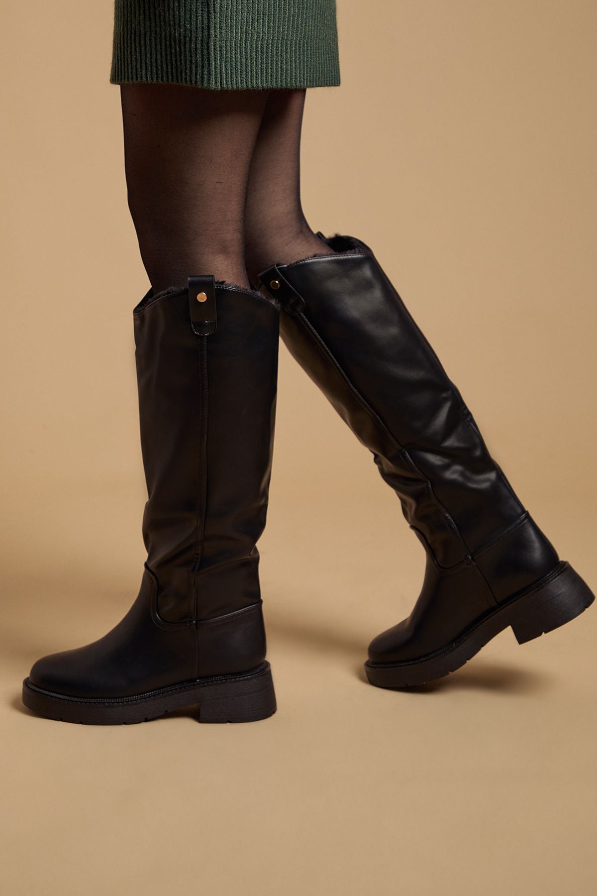 Oasis Tara Faux Leather With Faux Fur Lining Chunky Knee Boots Black image 1