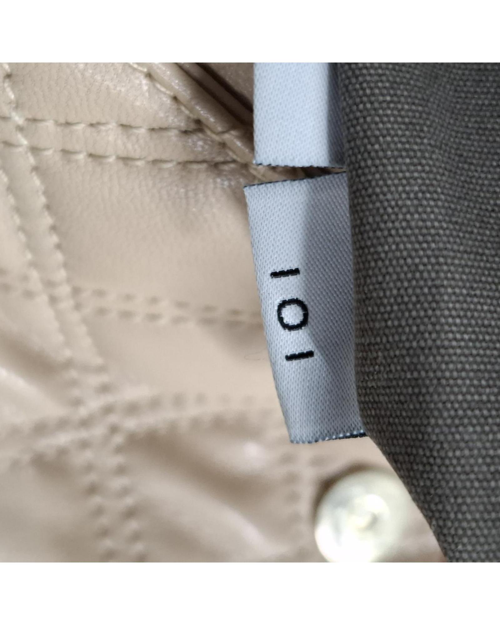 Marc Jacobs Preloved Quilted Leather Crossbody Bag Wo - Beige Handbags image 10