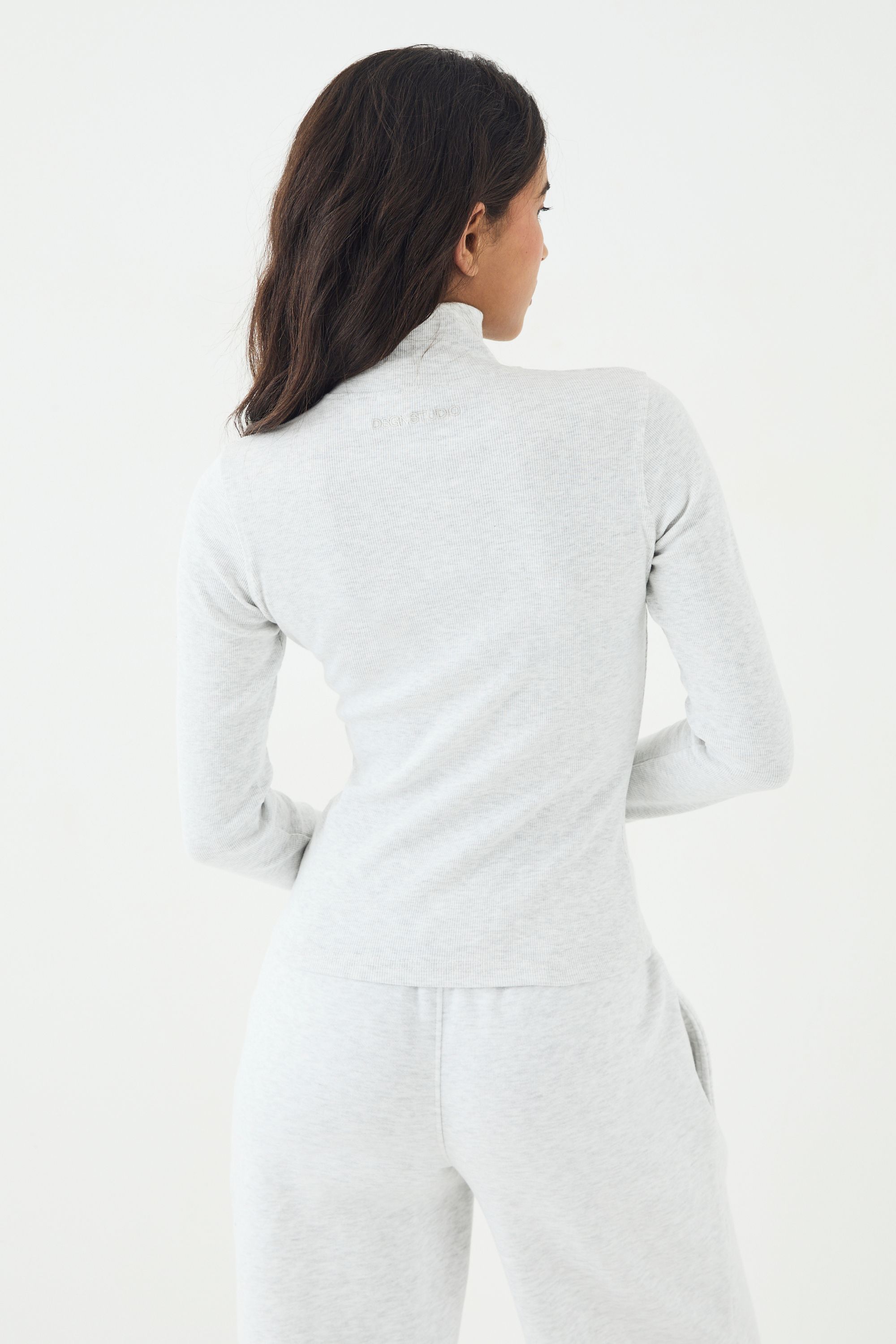 DSGN Studio DSGN Studio Zip Through Rib Top Ash Grey image 2