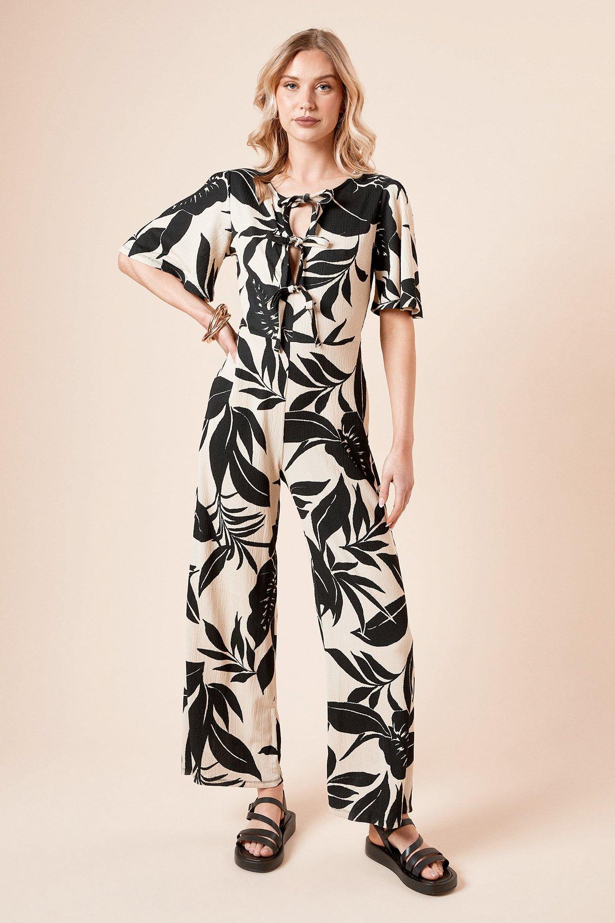 Dorothy Perkins Mono Palm Bow Tie Front Angel Sleeve Jersey Jumpsuit Mono image 2