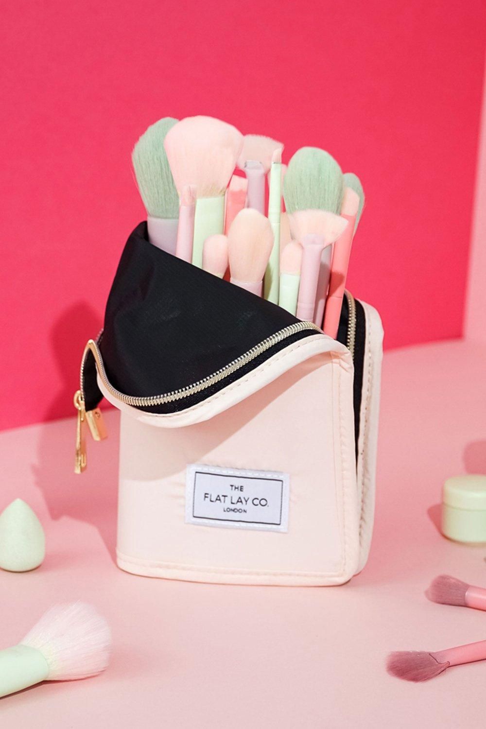 The Flat Lay Co XXL Blush Pink Brush Case Pink image 5