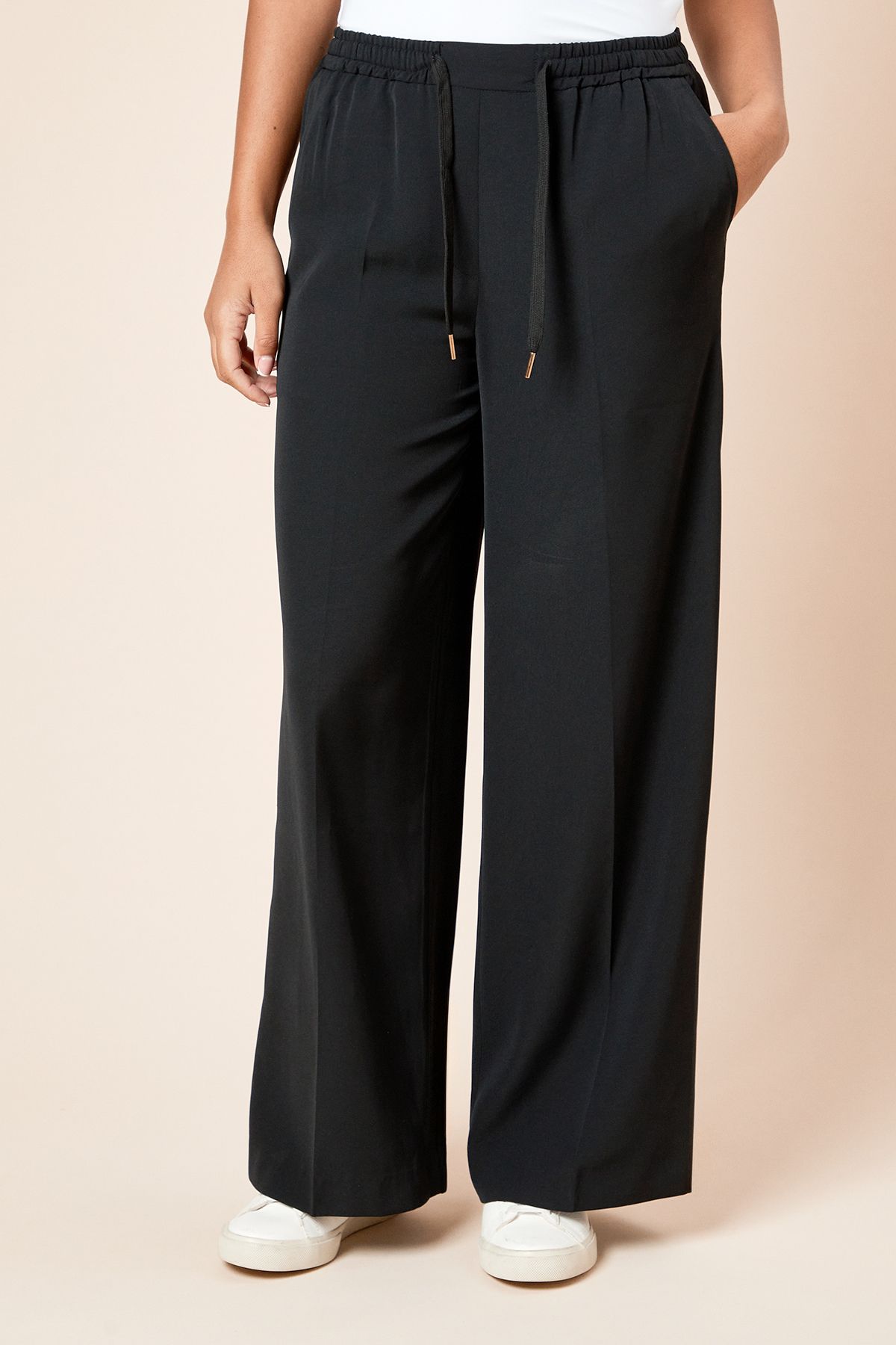 Dorothy Perkins Tie Waist Wide Leg Trousers Black image 2