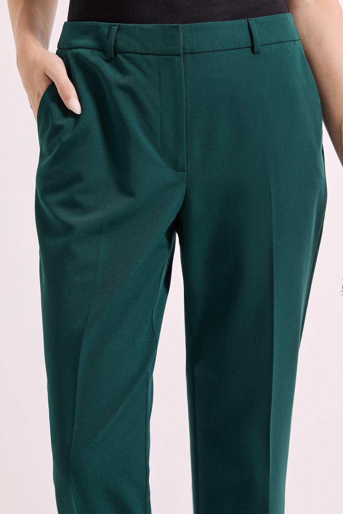 Dorothy Perkins Slim Leg Tailored Ankle Grazer Trouser Forest image 3