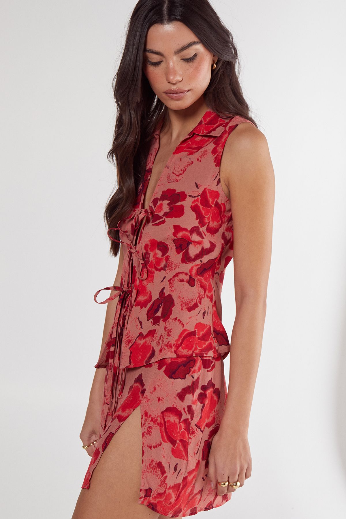 NastyGal Floral Split Mini Skirt Pink image 2