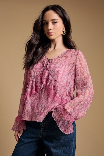 Oasis Fluted sleeve lace trim blouse Animal