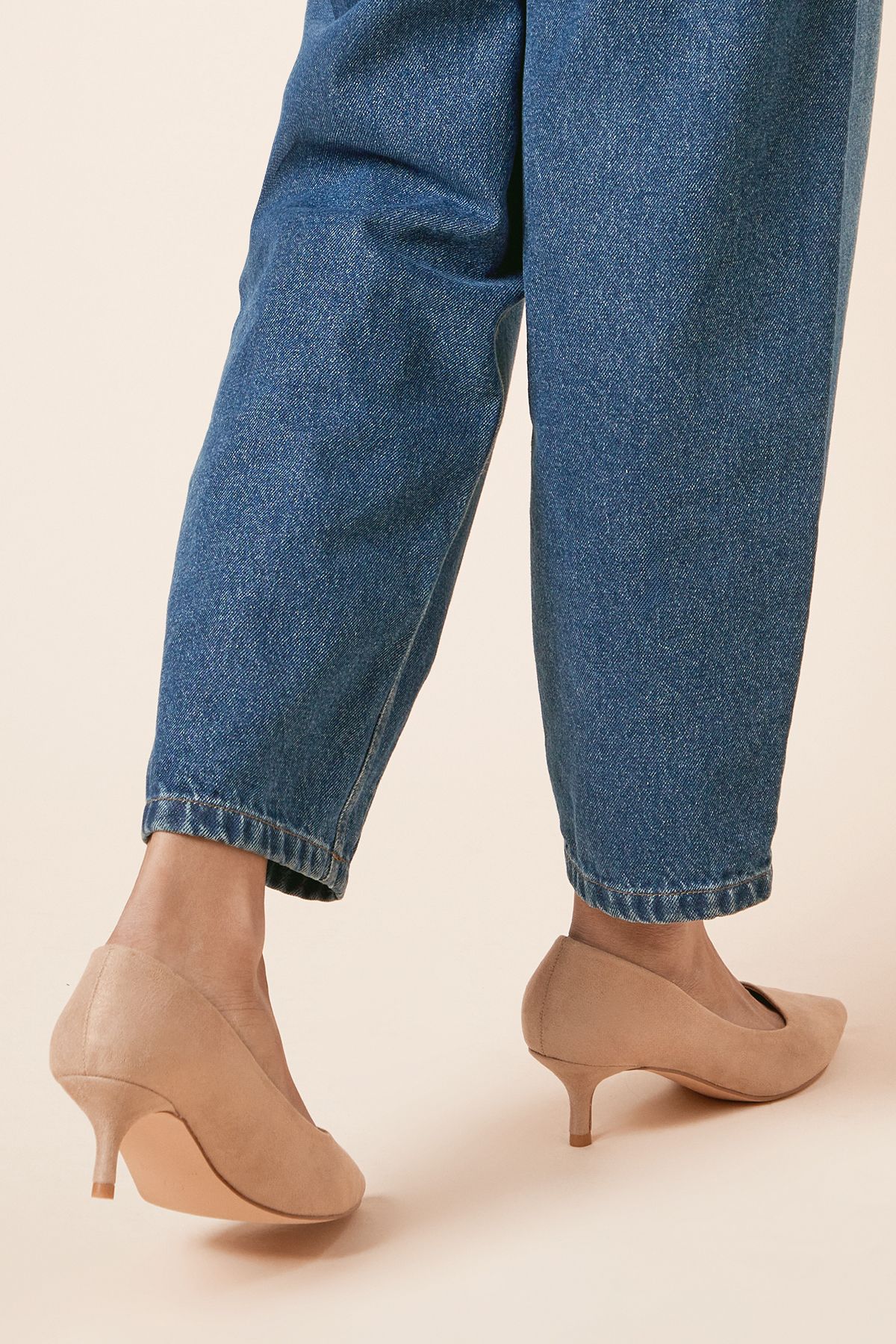 Dorothy Perkins Dove Kitten Heel Court Shoes Beige image 4