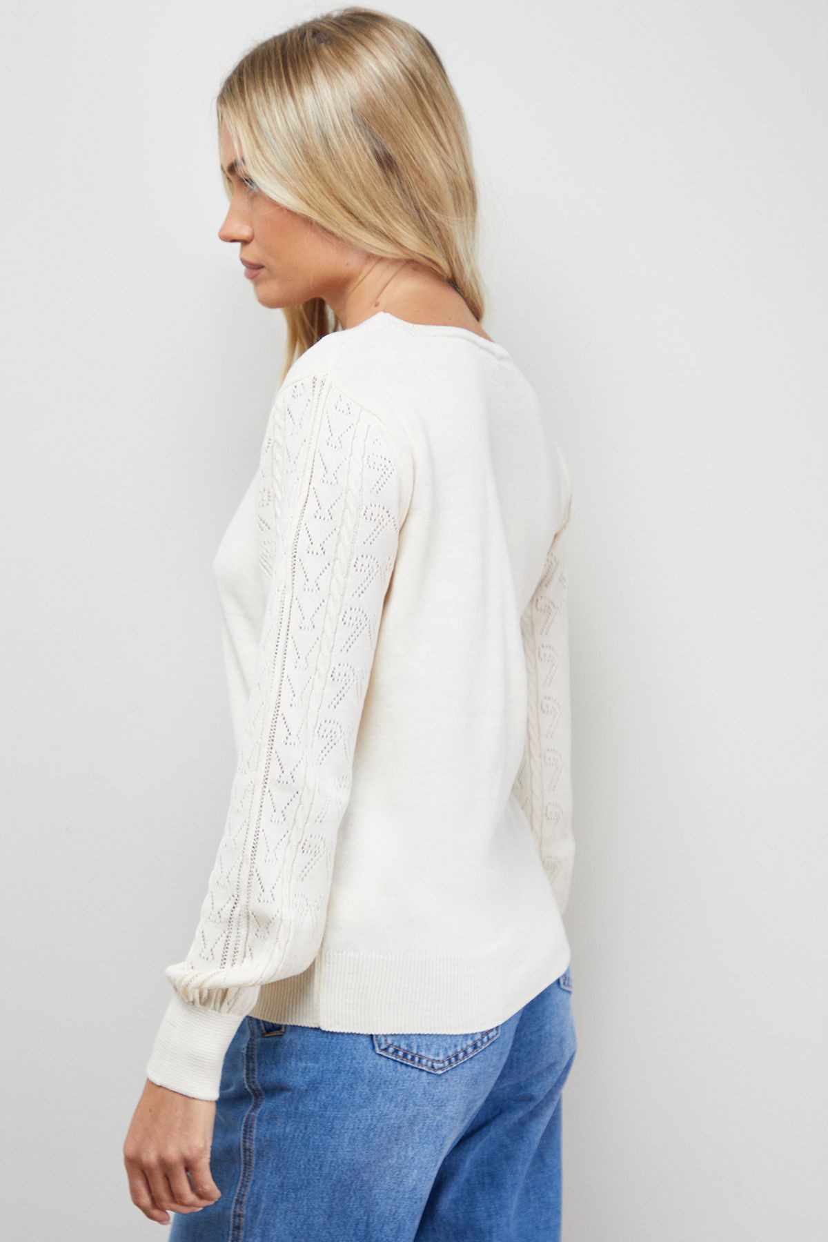 Oasis V Neck Scallop Detail Bow Pointelle Jumper Ivory image 3