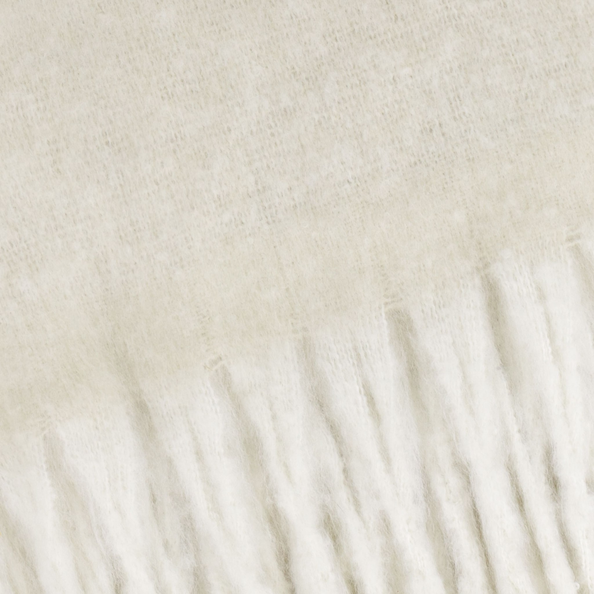 Furn Cozy Woven Tasselled Throw image 4