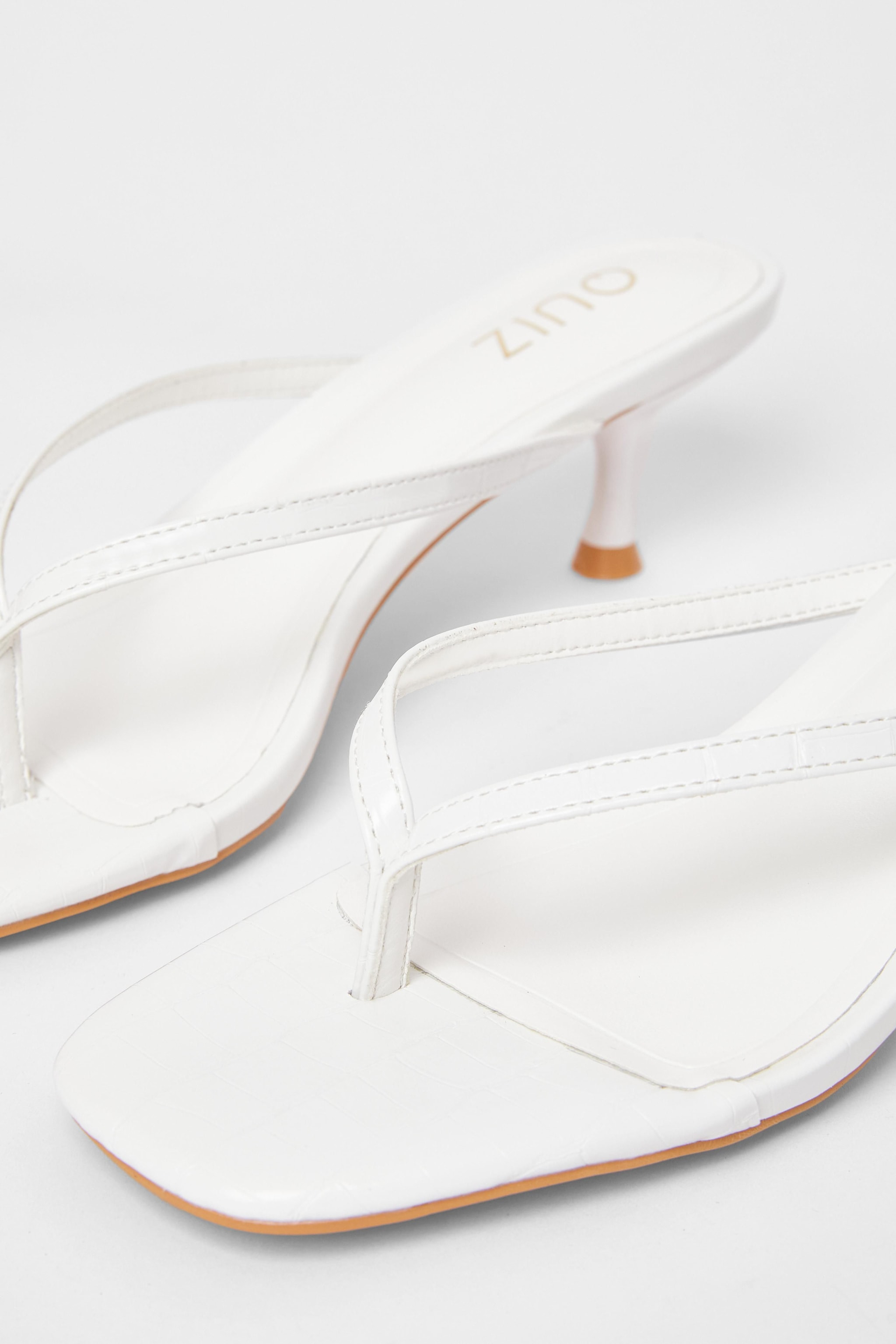 Quiz White Toe Post Heels image 4