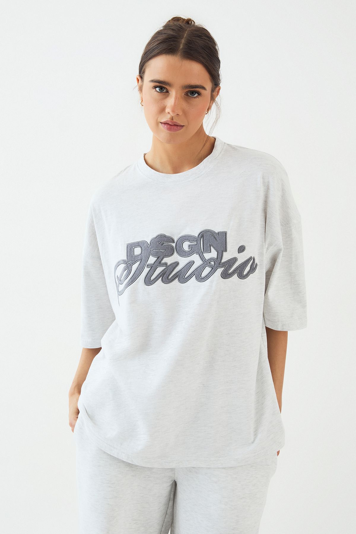 DSGN Studio DSGN Studio Towelling Applique Oversized T-Shirt Ash Grey image 3