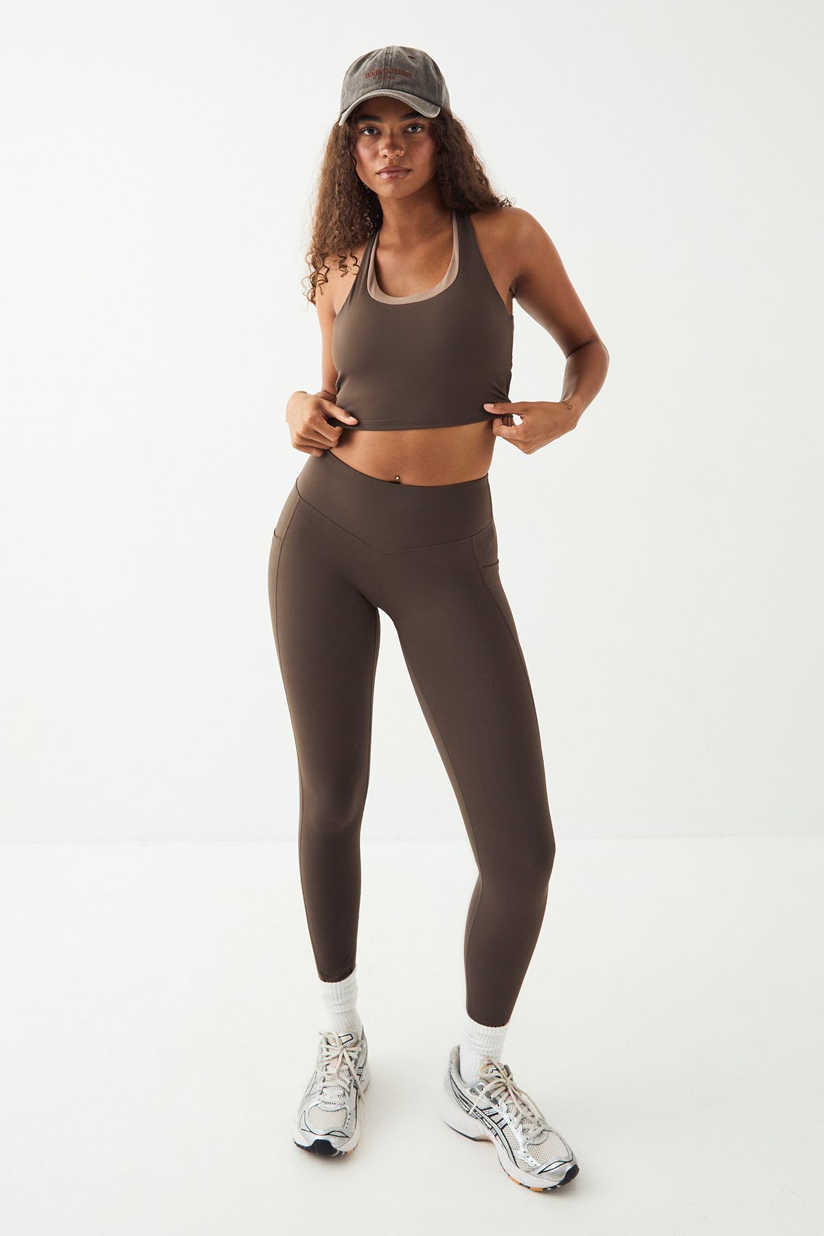 DSGN Studio DSGN Studio Ultra Sculpt Pocket Detail High Waist Legging Espresso image 3
