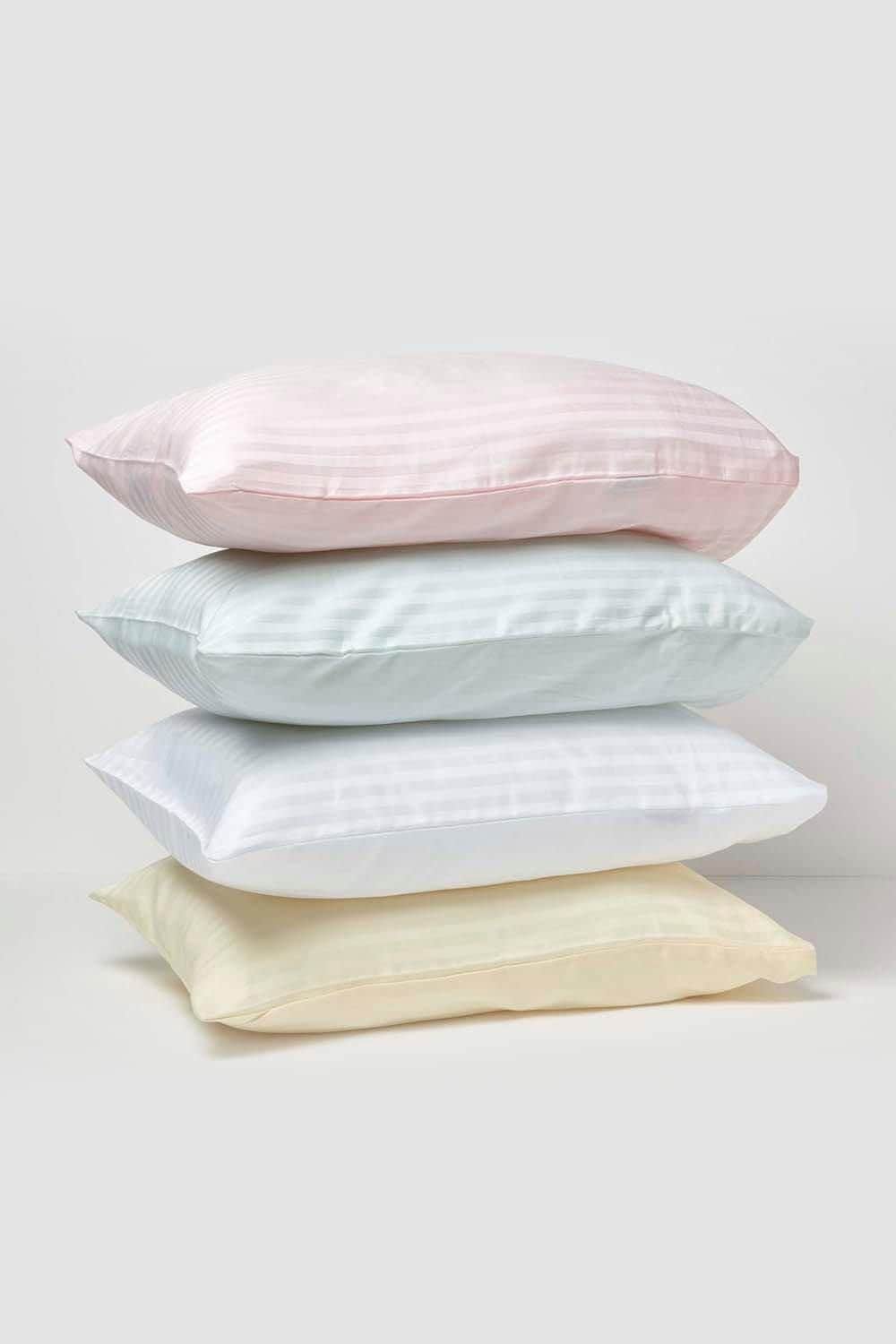 Homescapes Cotton Stripe Kids Pillowcases 40 x 60 cm 330 Thread Count, 2 Pack image 5