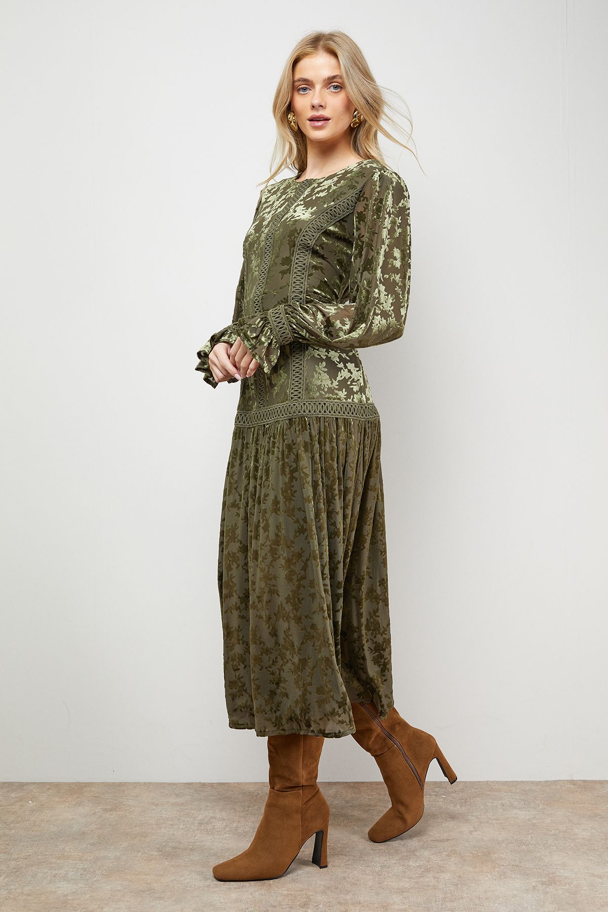 Oasis Trim Panelled Boho Maxi Dress Olive image 1