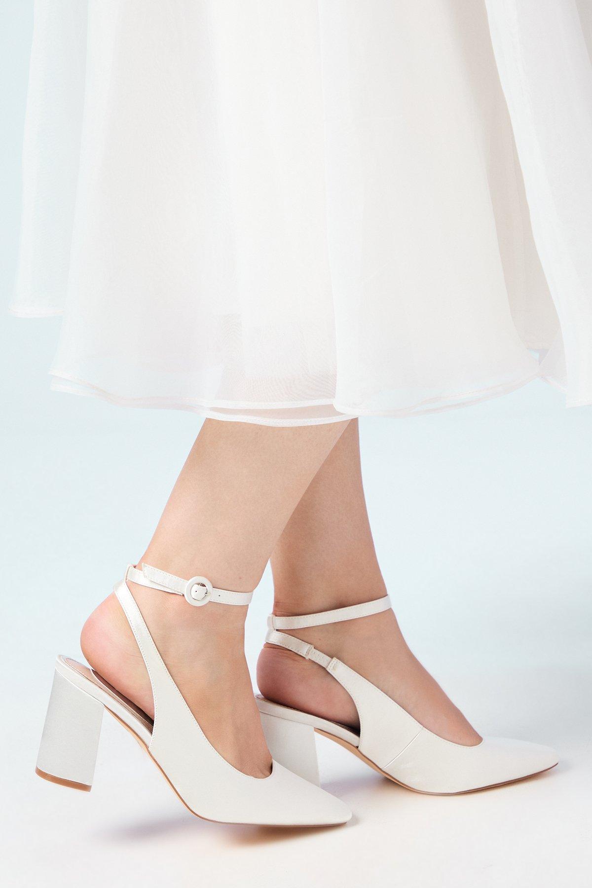 Asos Design White Court Shoes Kitten Heel Oasis White Bridal Dita