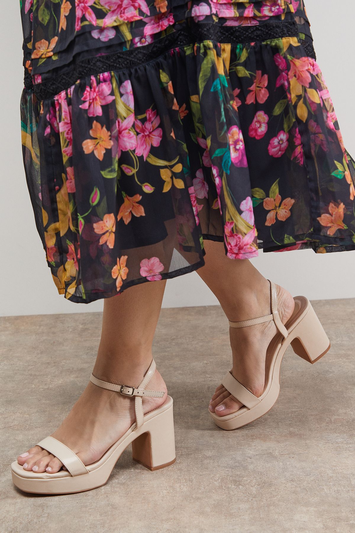 Oasis Maddie Platform High Block Heeled Sandals Nude image 2