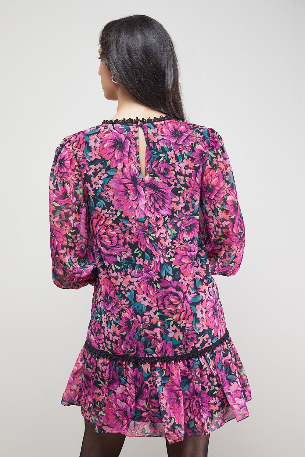 Oasis Printed Blouson Sleeve Tie Back Mini Dress Pink image 3